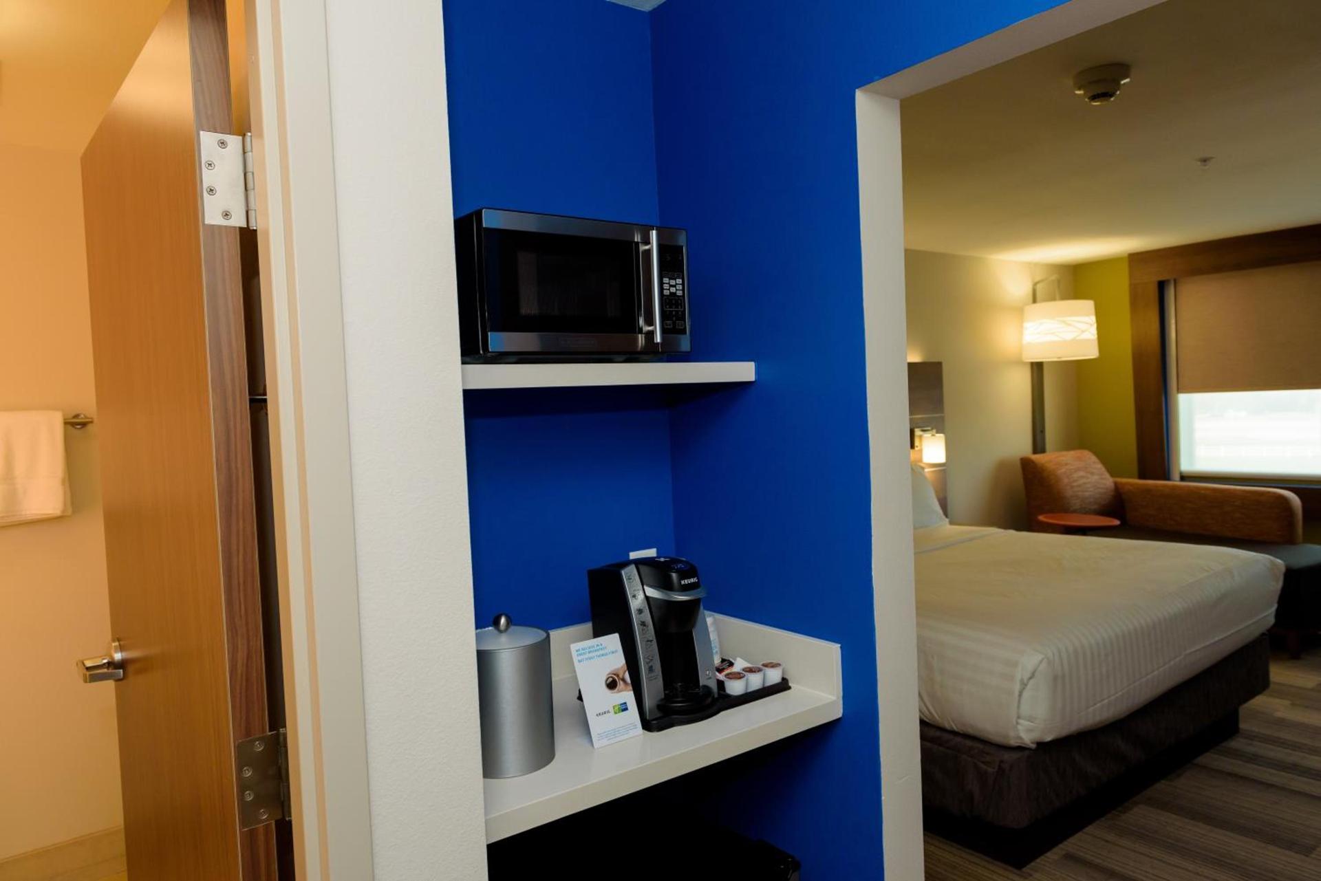 Holiday Inn Express & Suites McKinney - Frisco East by IHG photo 31