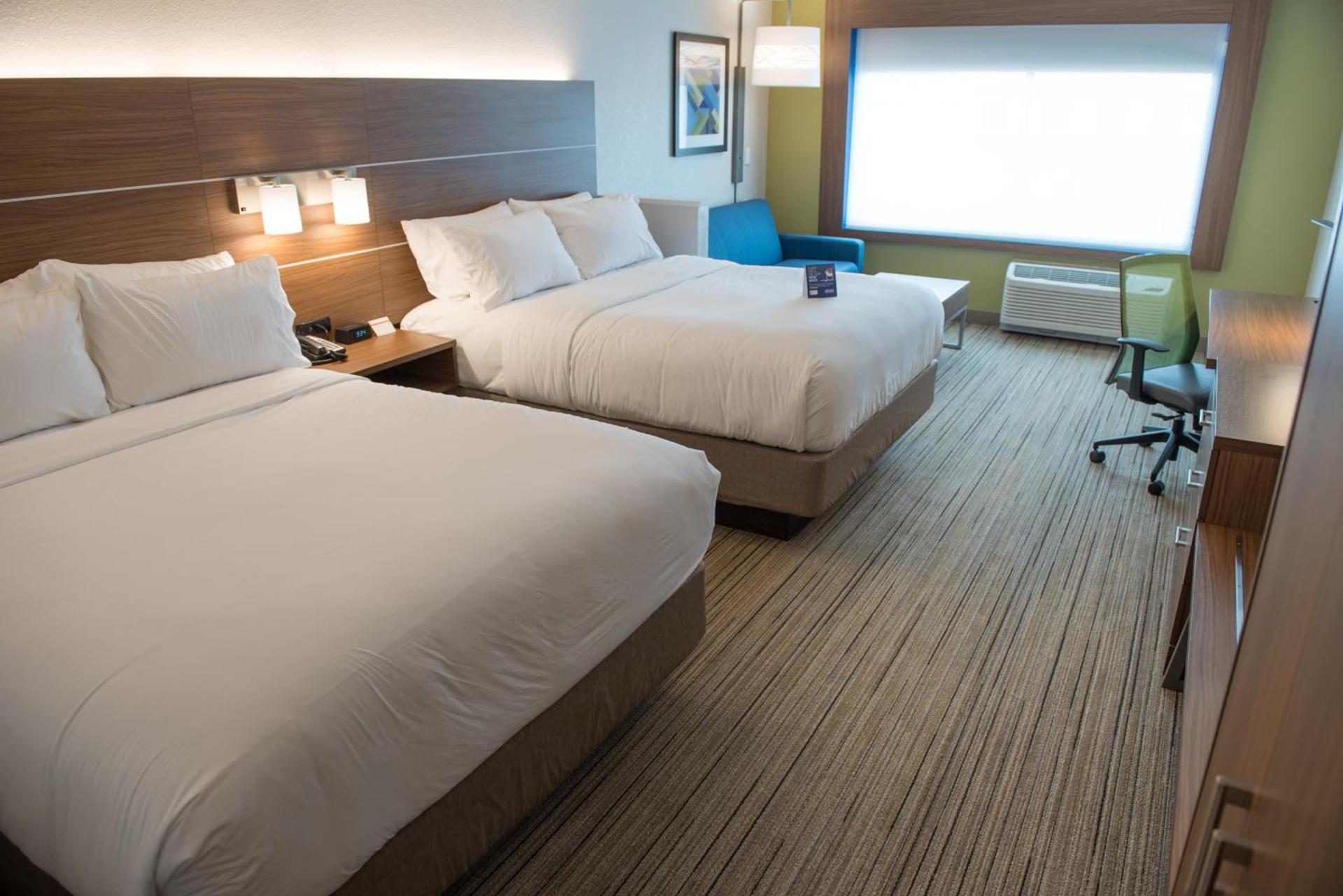 Holiday Inn Express & Suites - Merrillville by IHG photo 34