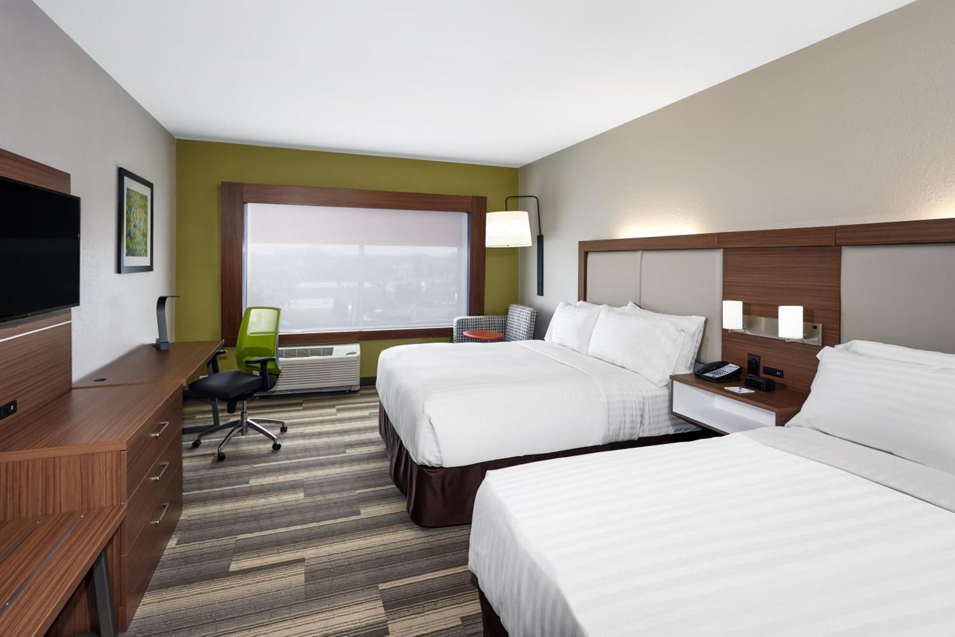 Holiday Inn Express & Suites Chicago North Shore - Niles by IHG photo 28