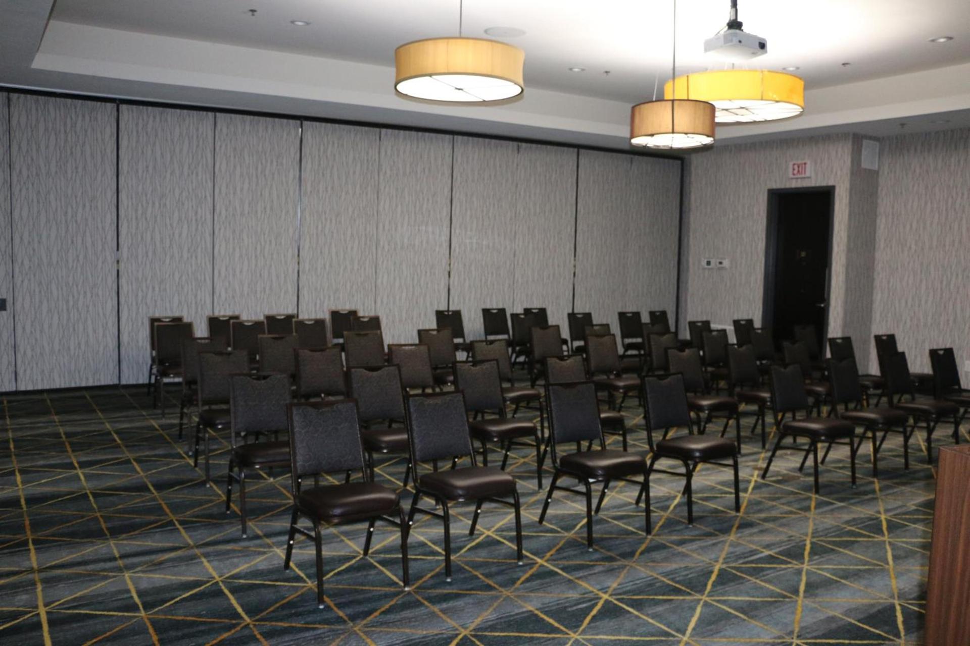 Holiday Inn & Suites McKinney - N Allen by IHG photo 31