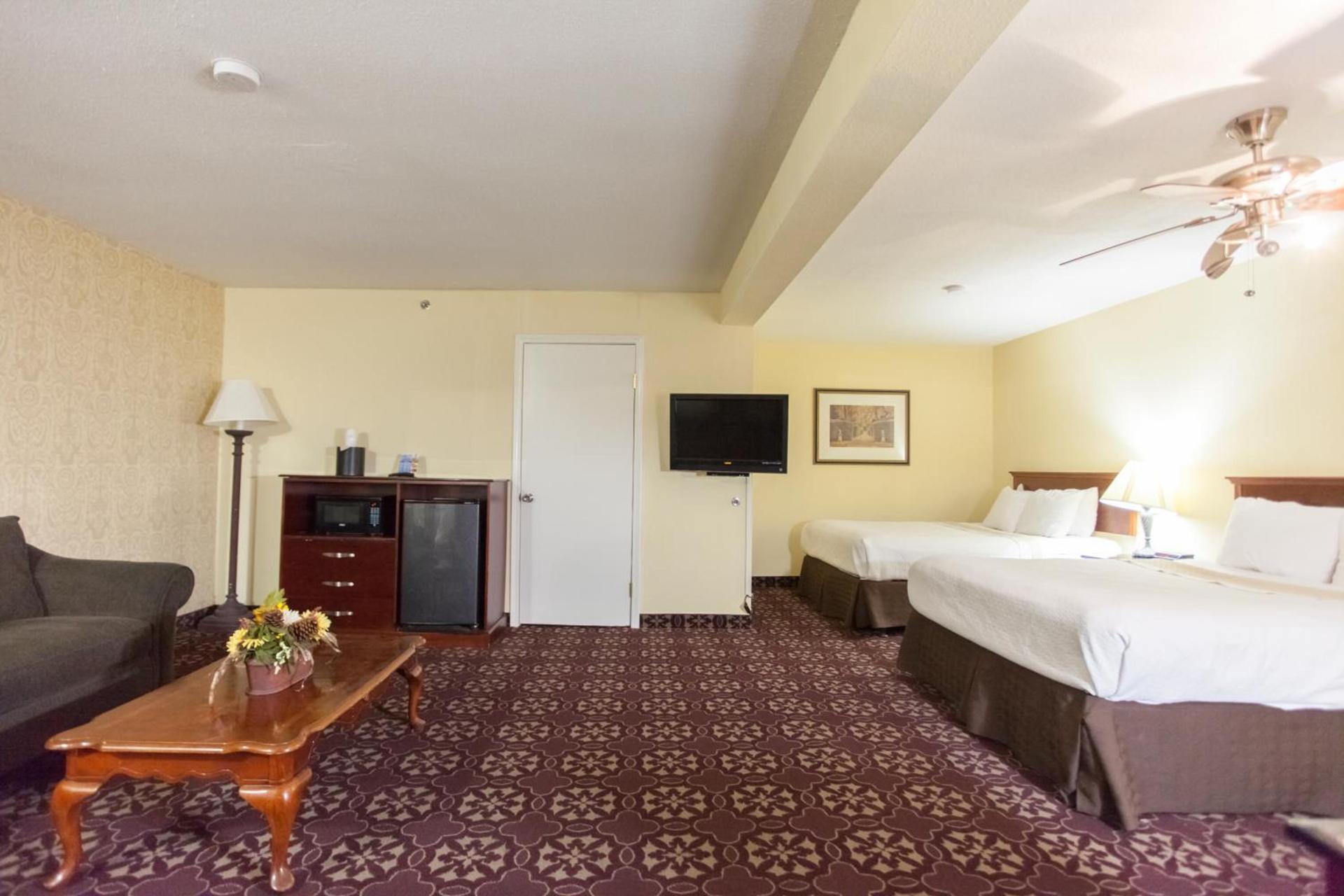 Days Inn by Wyndham Shenandoah photo 44