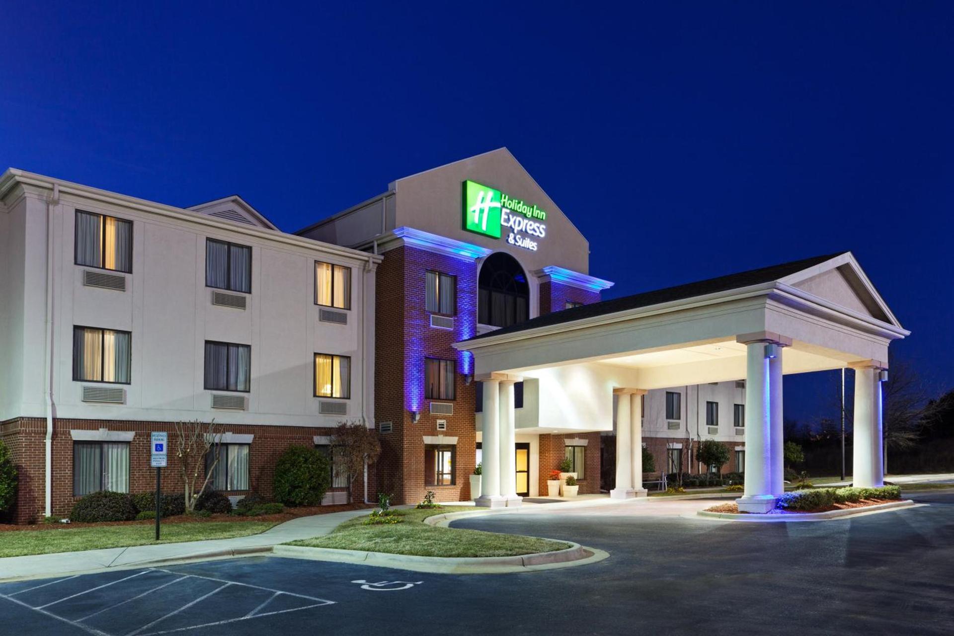 Holiday Inn Express & Suites Reidsville by IHG photo 24