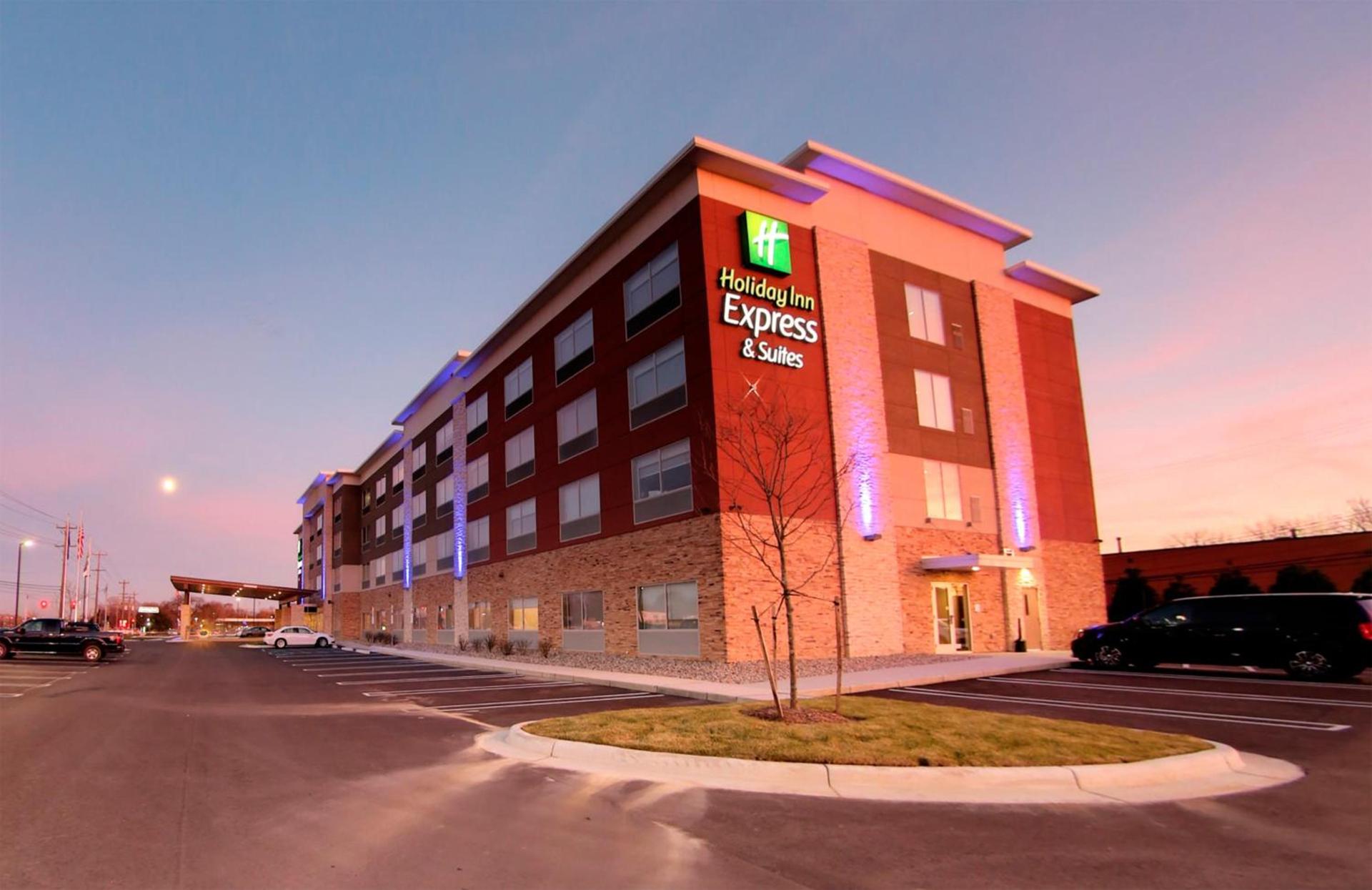 Holiday Inn Express & Suites - Detroit Northwest - Livonia by IHG photo 23