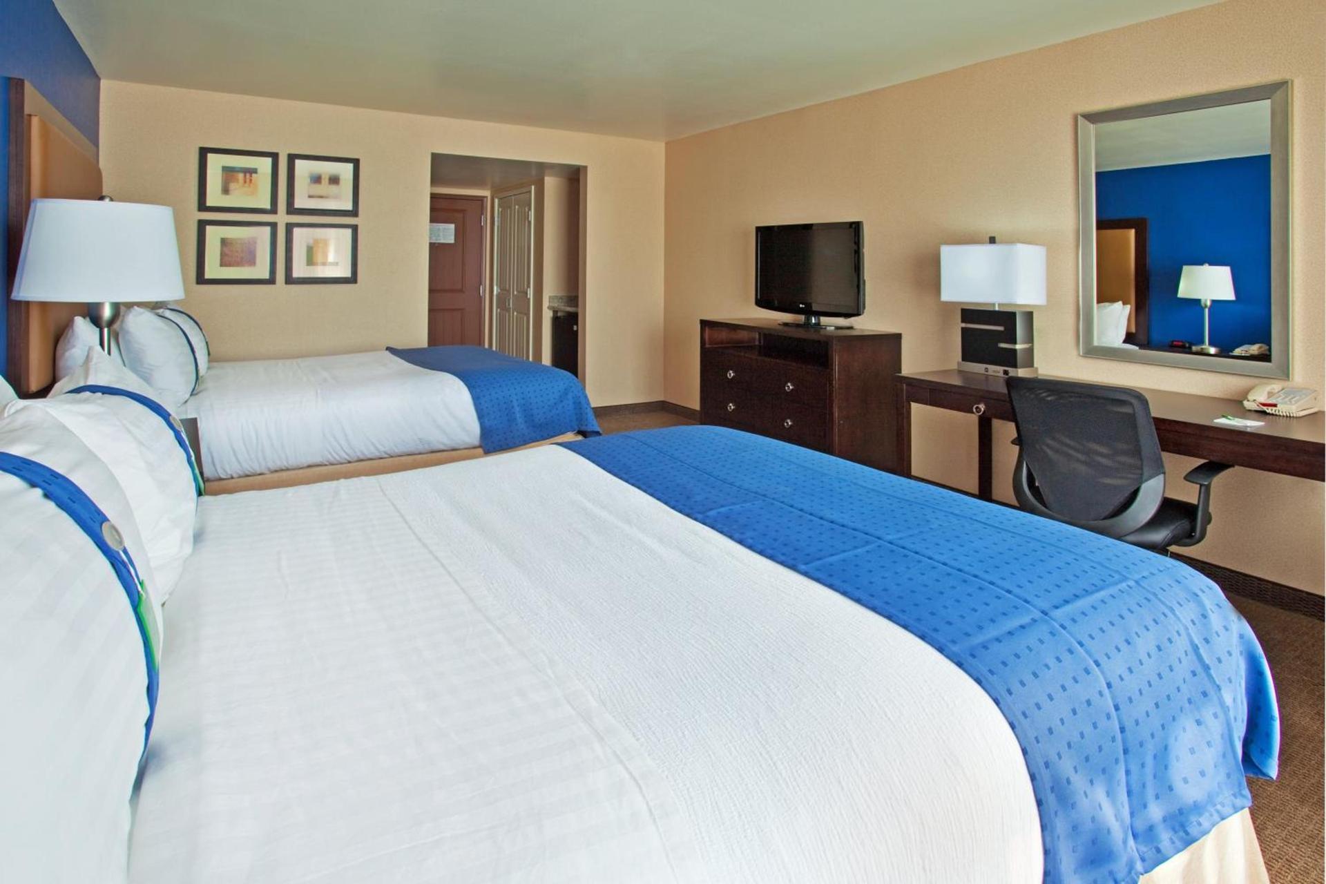 Holiday Inn & Suites Phoenix Airport by IHG photo 13
