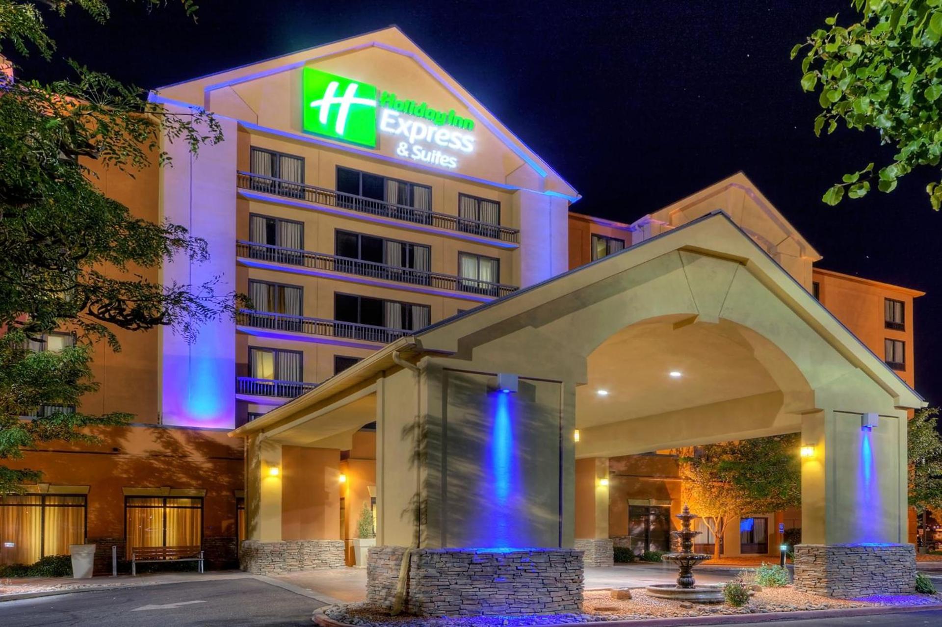 Holiday Inn Express Hotel & Suites Albuquerque Midtown by IHG photo 24