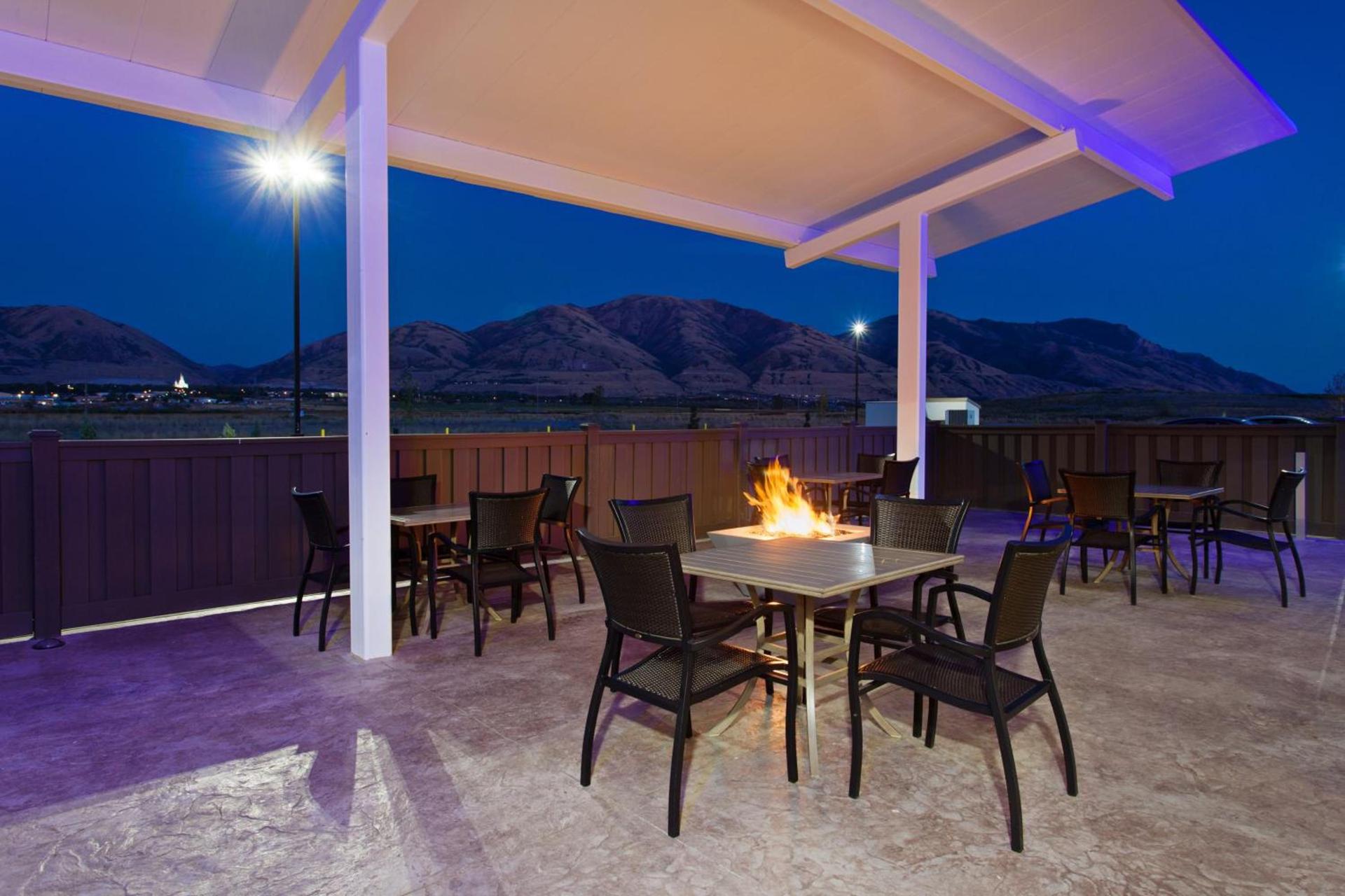 Holiday Inn Express & Suites - Brigham City - North Utah by IHG photo 3