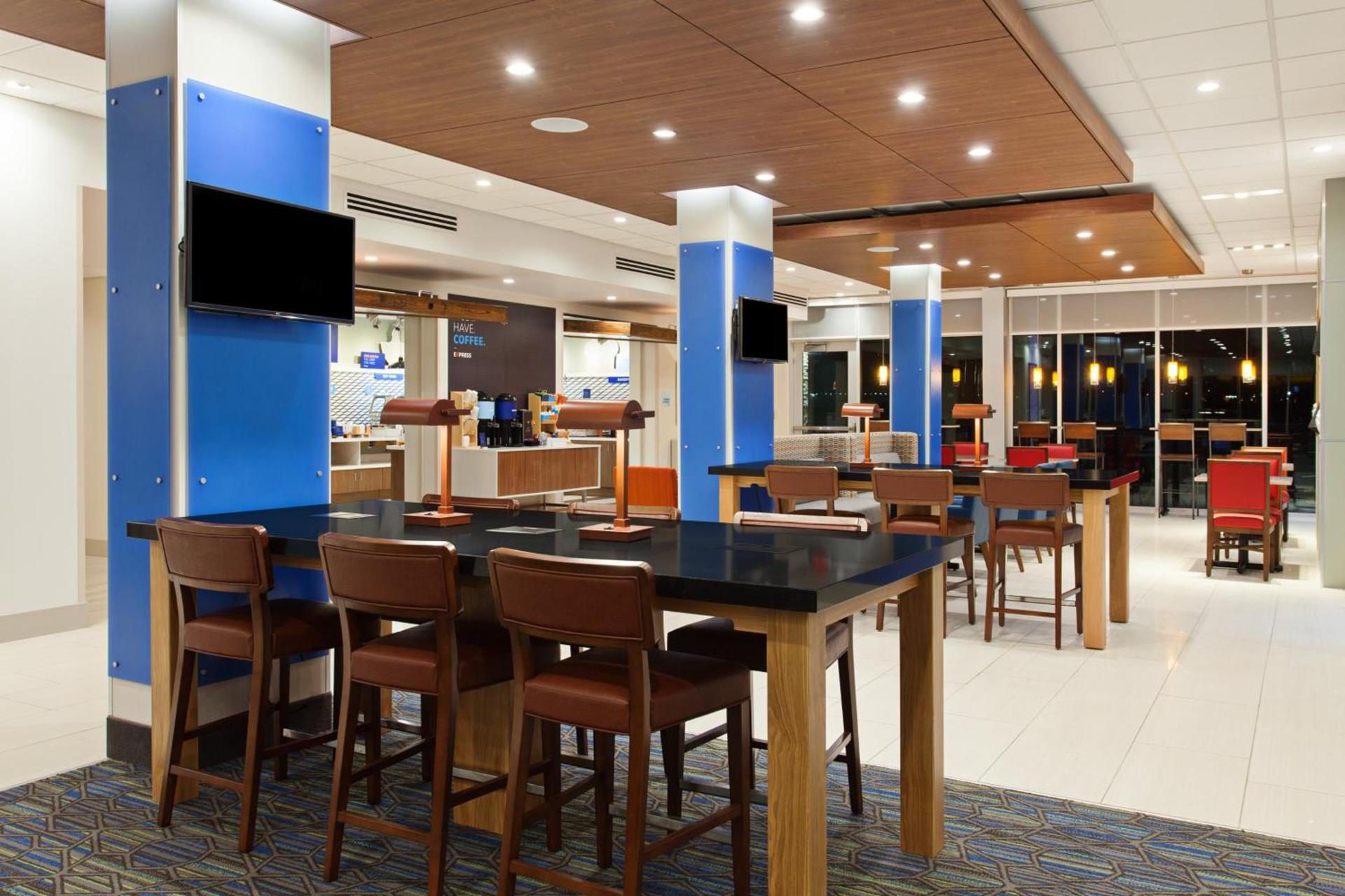Holiday Inn Express & Suites - Brigham City - North Utah by IHG photo 7
