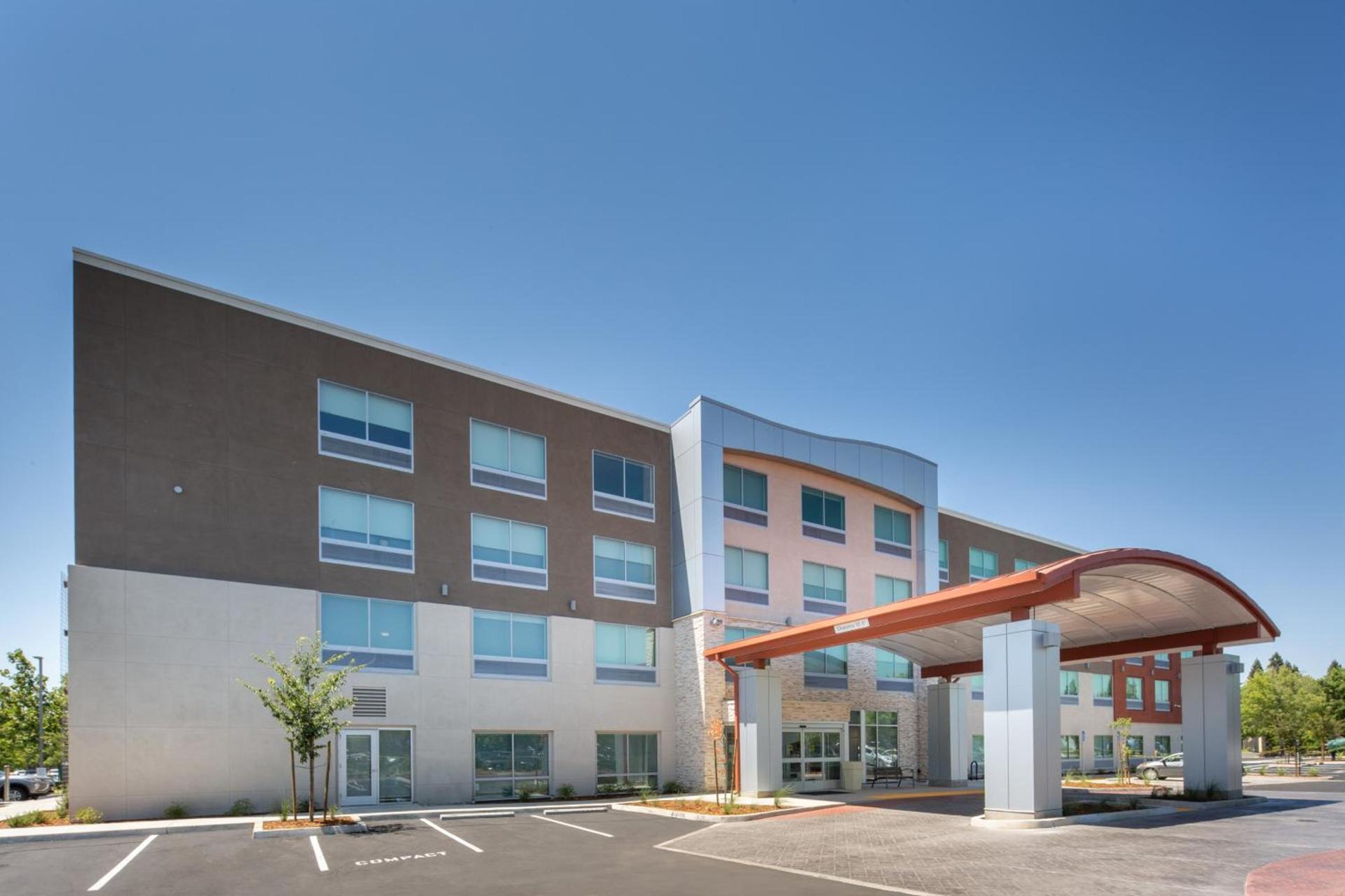 Holiday Inn Express & Suites Chico by IHG photo 35