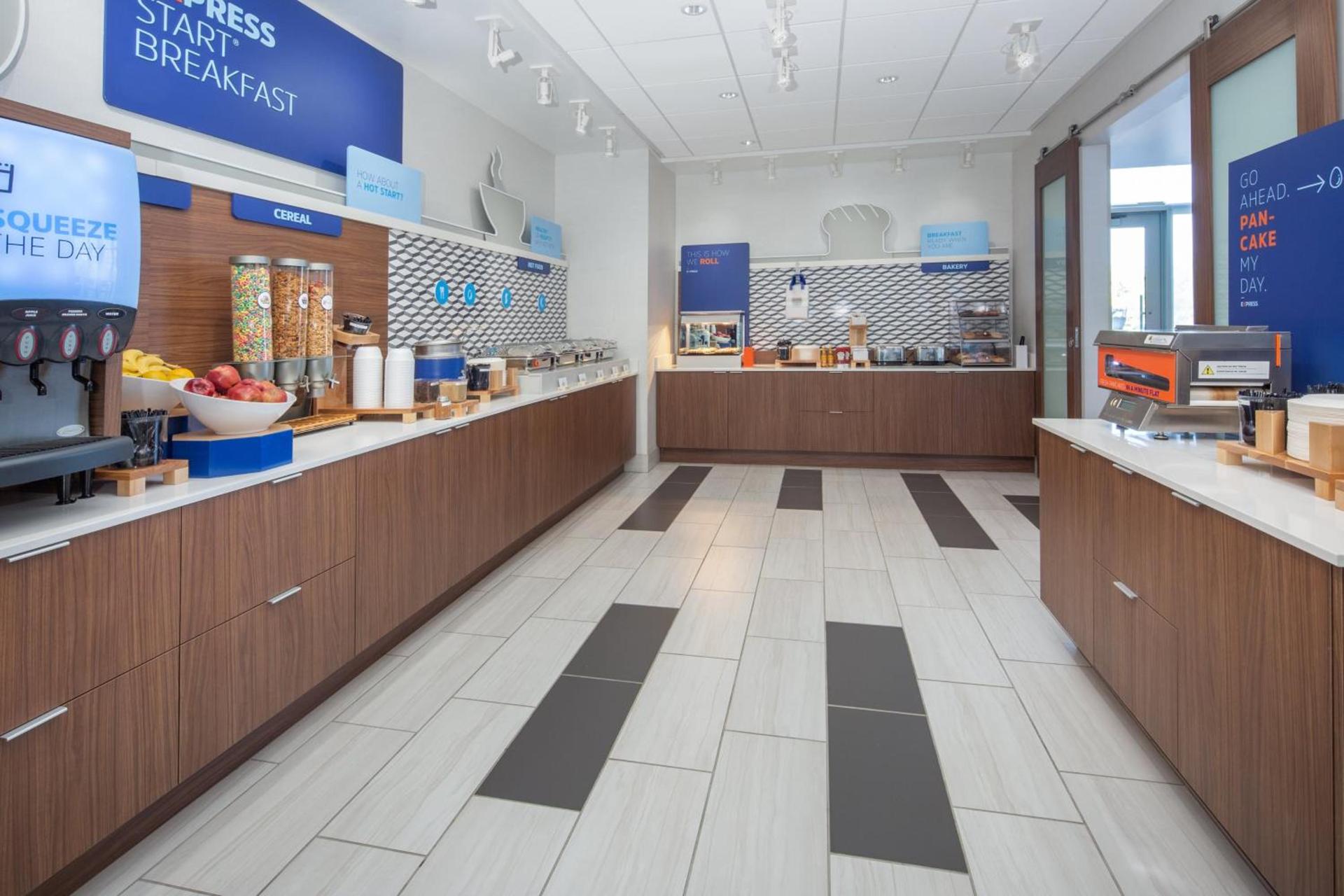 Holiday Inn Express & Suites Chico by IHG photo 18
