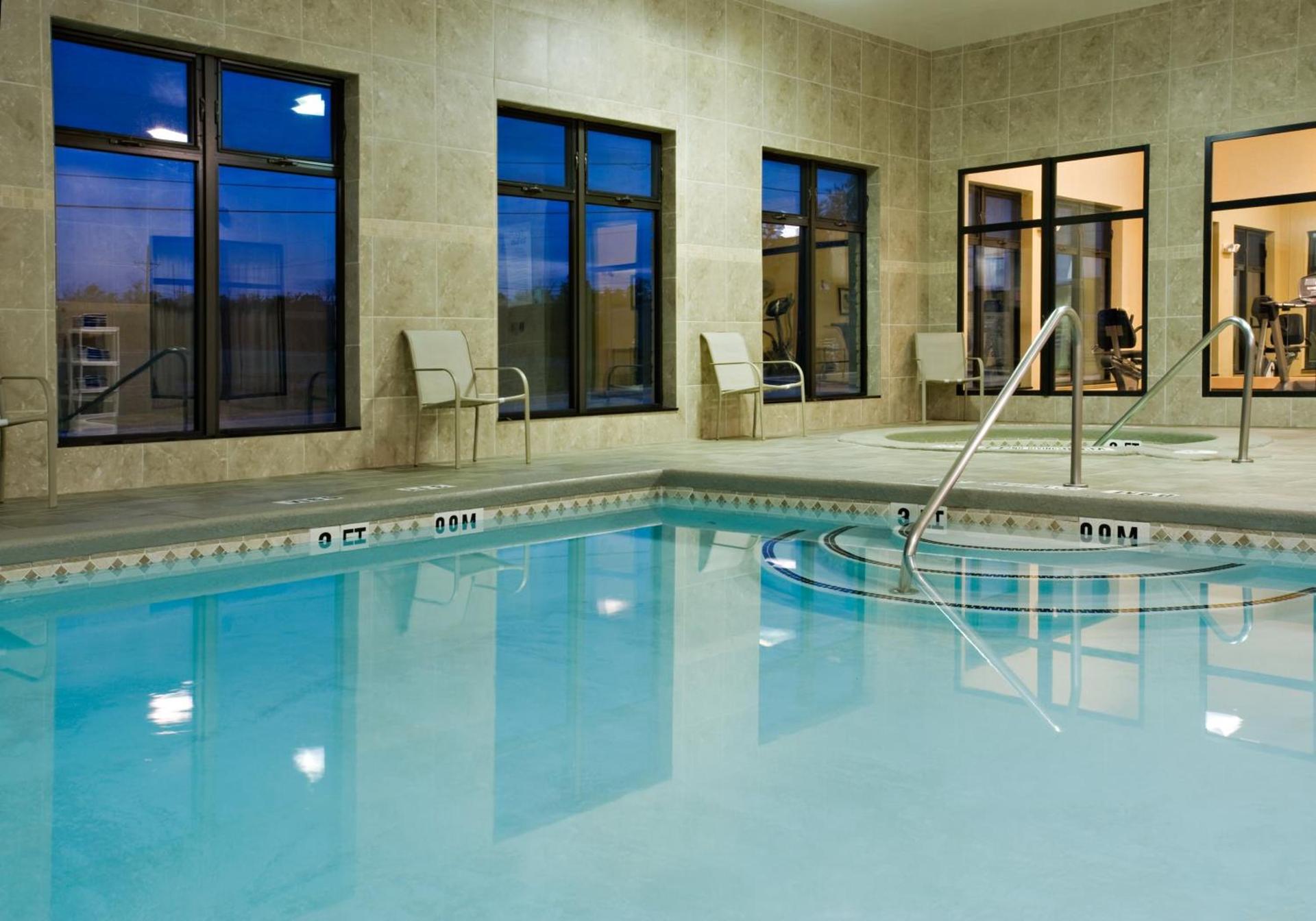Holiday Inn Express Hotel and Suites Borger by IHG photo 18