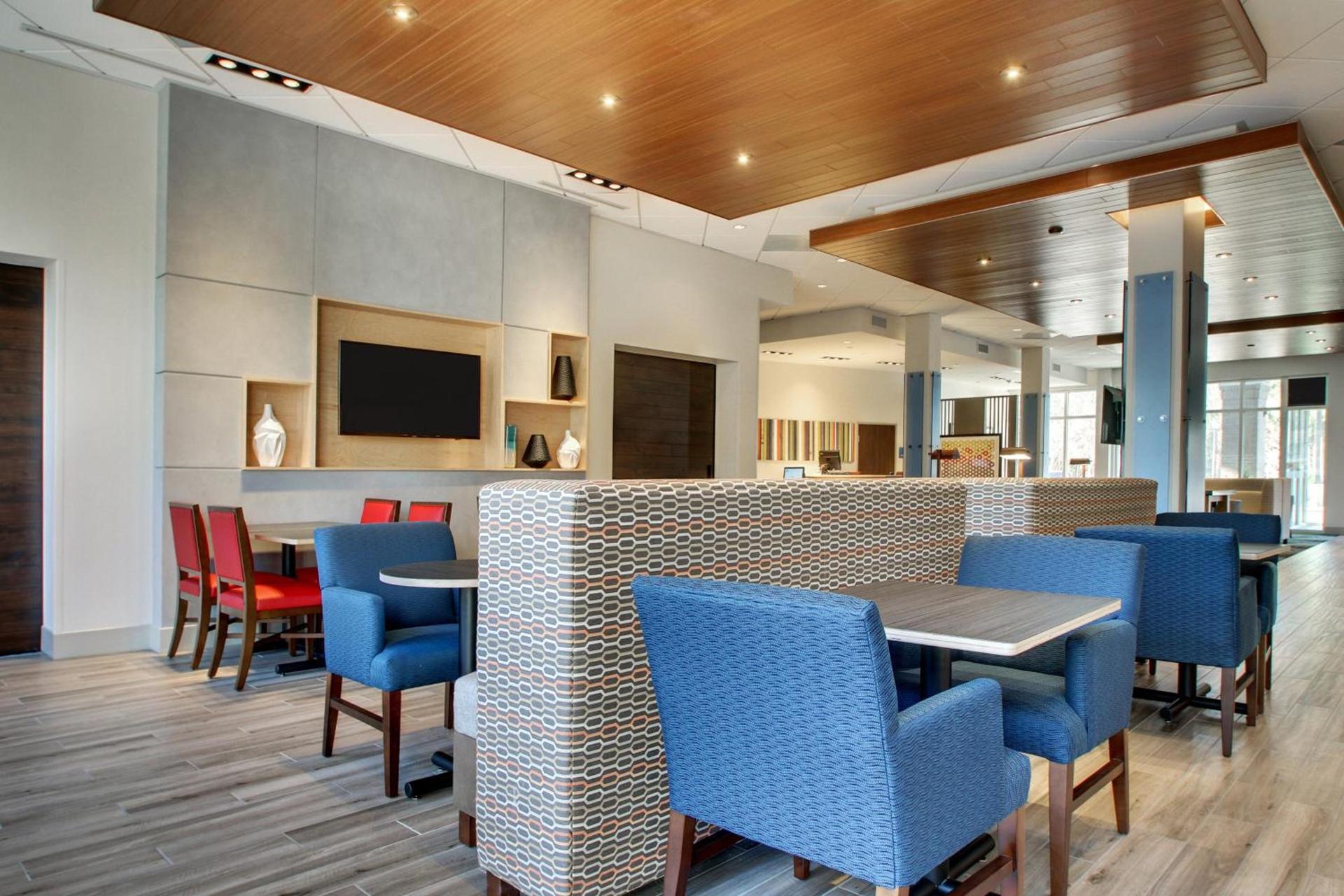 Holiday Inn Express & Suites - Summerville by IHG photo 29