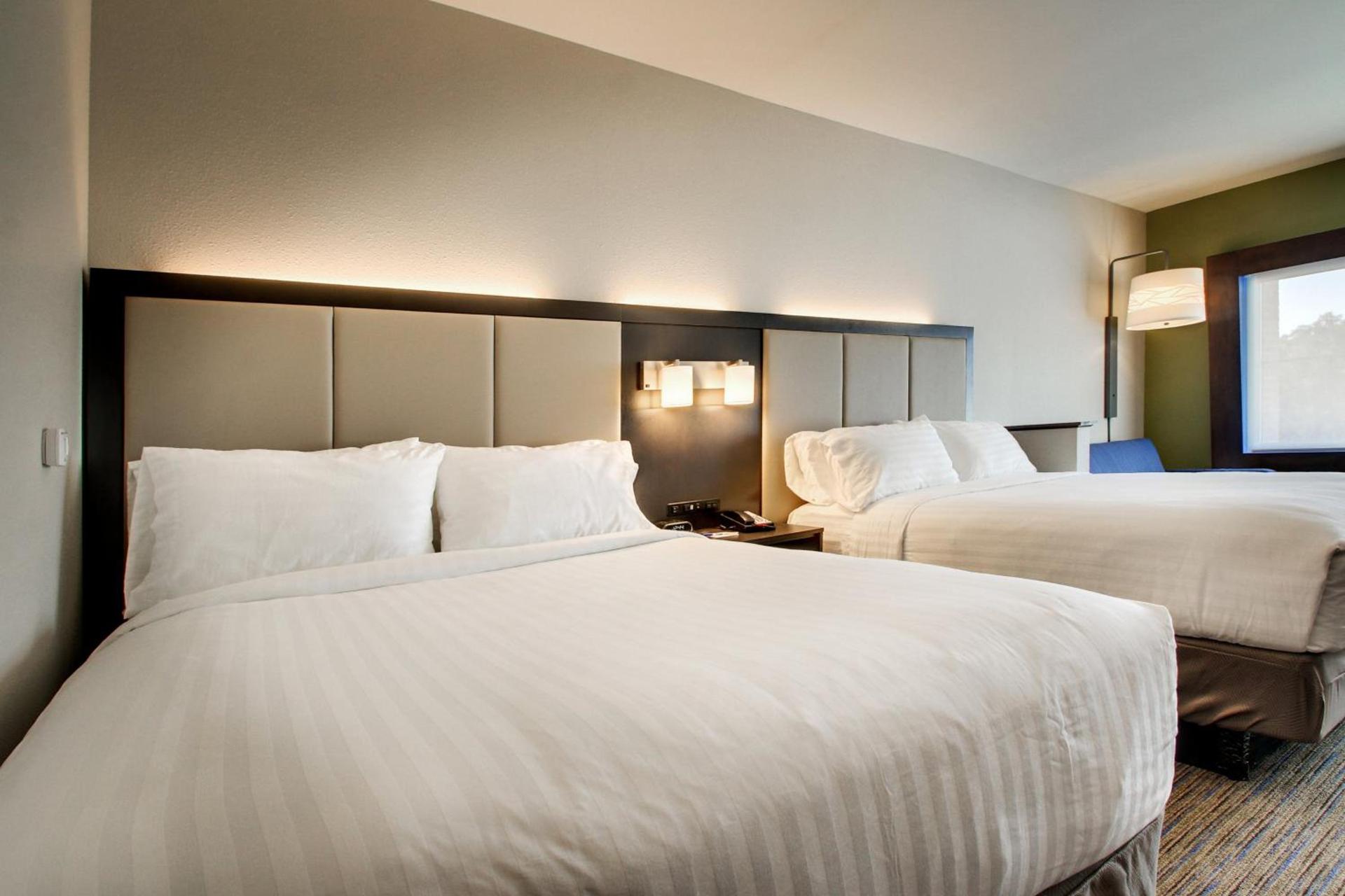 Holiday Inn Express & Suites - Summerville by IHG photo 44