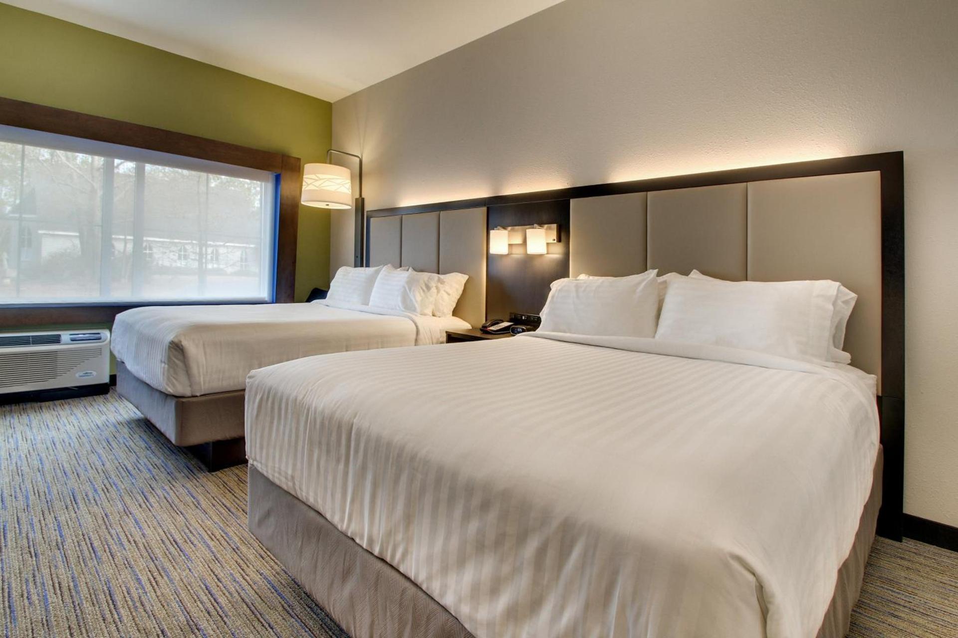 Holiday Inn Express & Suites - Summerville by IHG photo 54