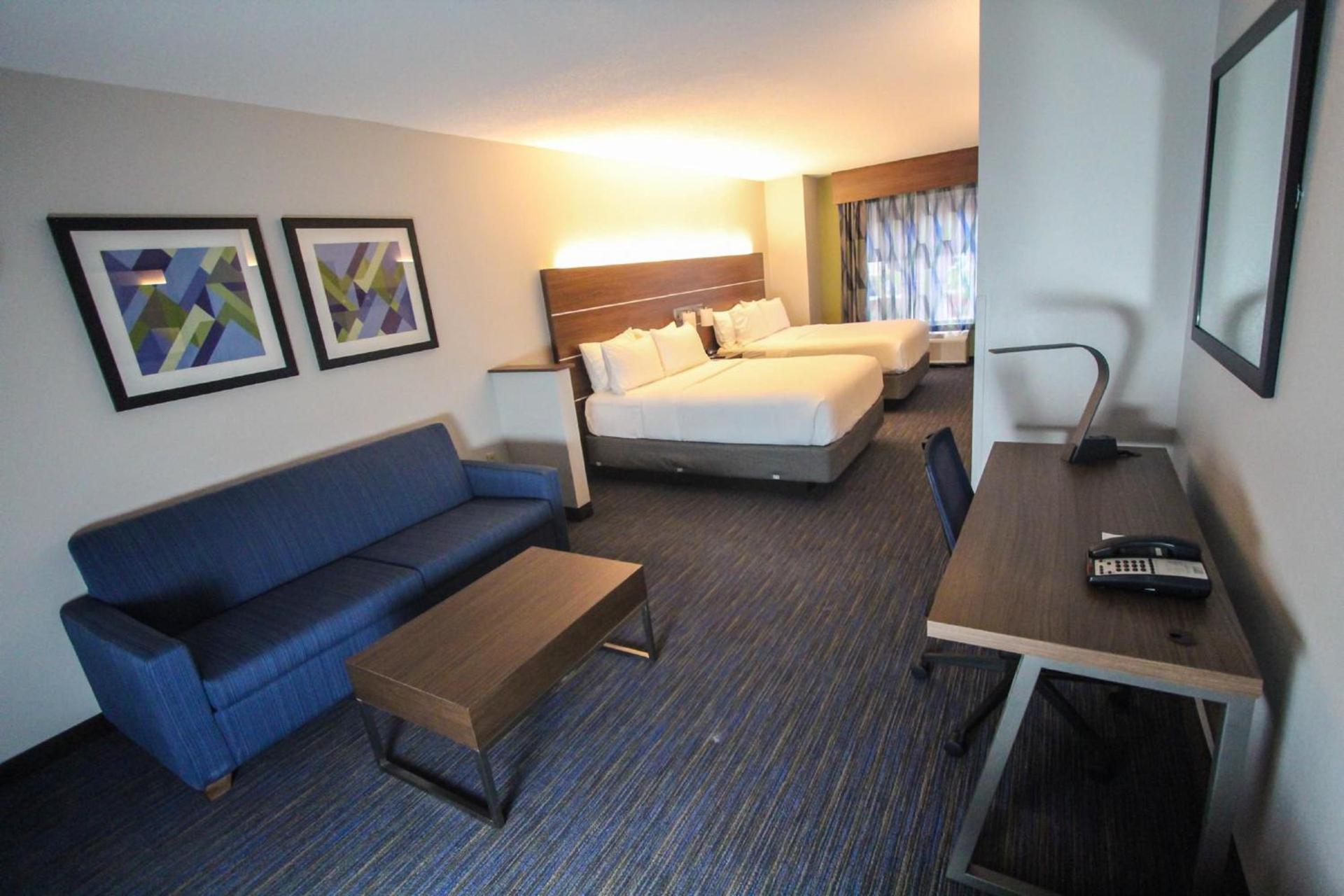 Holiday Inn Express Hotel & Suites Charleston - North by IHG photo 32