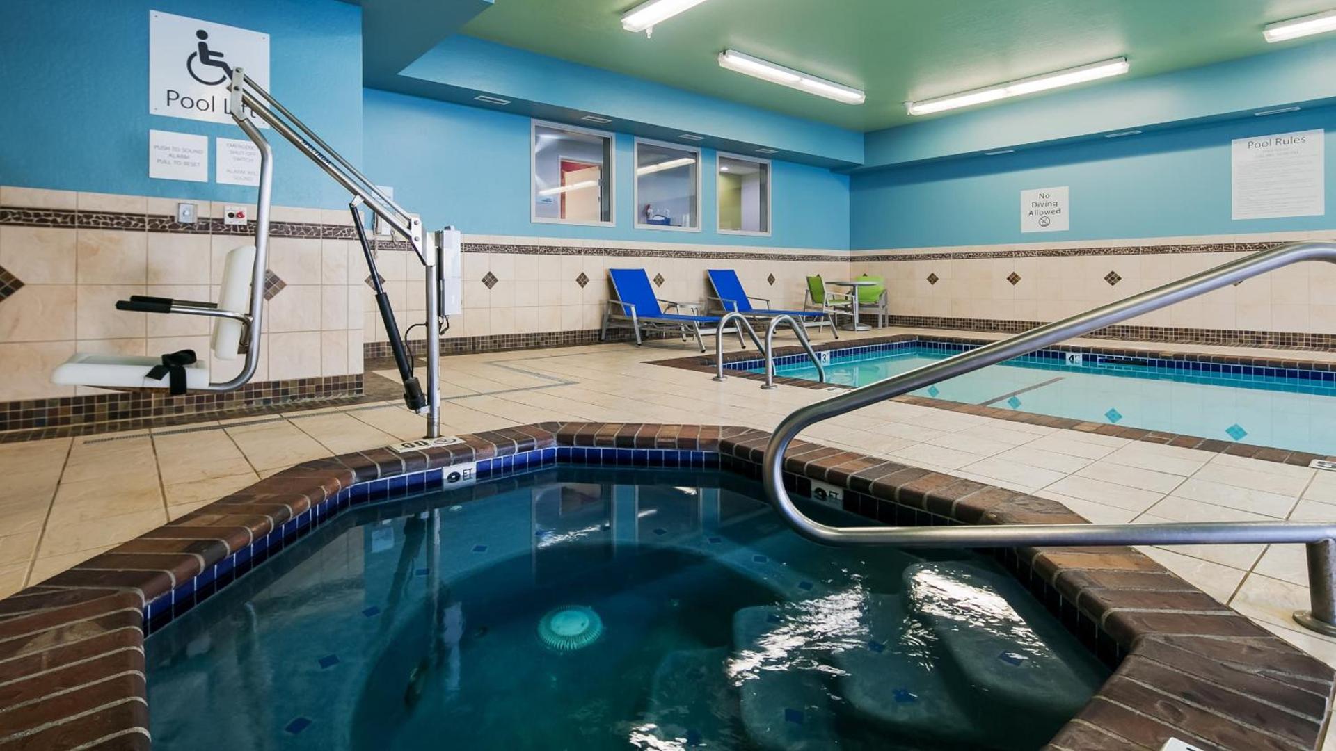 Holiday Inn Express Hotel & Suites Everett by IHG photo 14