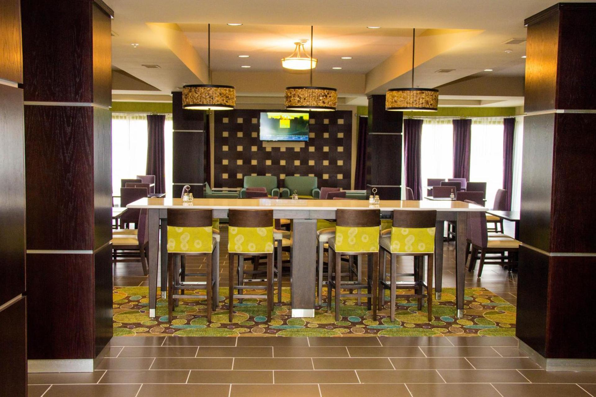 Holiday Inn Express and Suites Sikeston by IHG photo 15