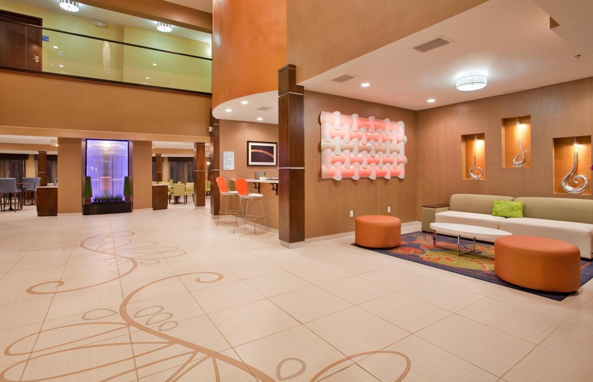 Holiday Inn Express & Suites St Louis Airport by IHG photo 16
