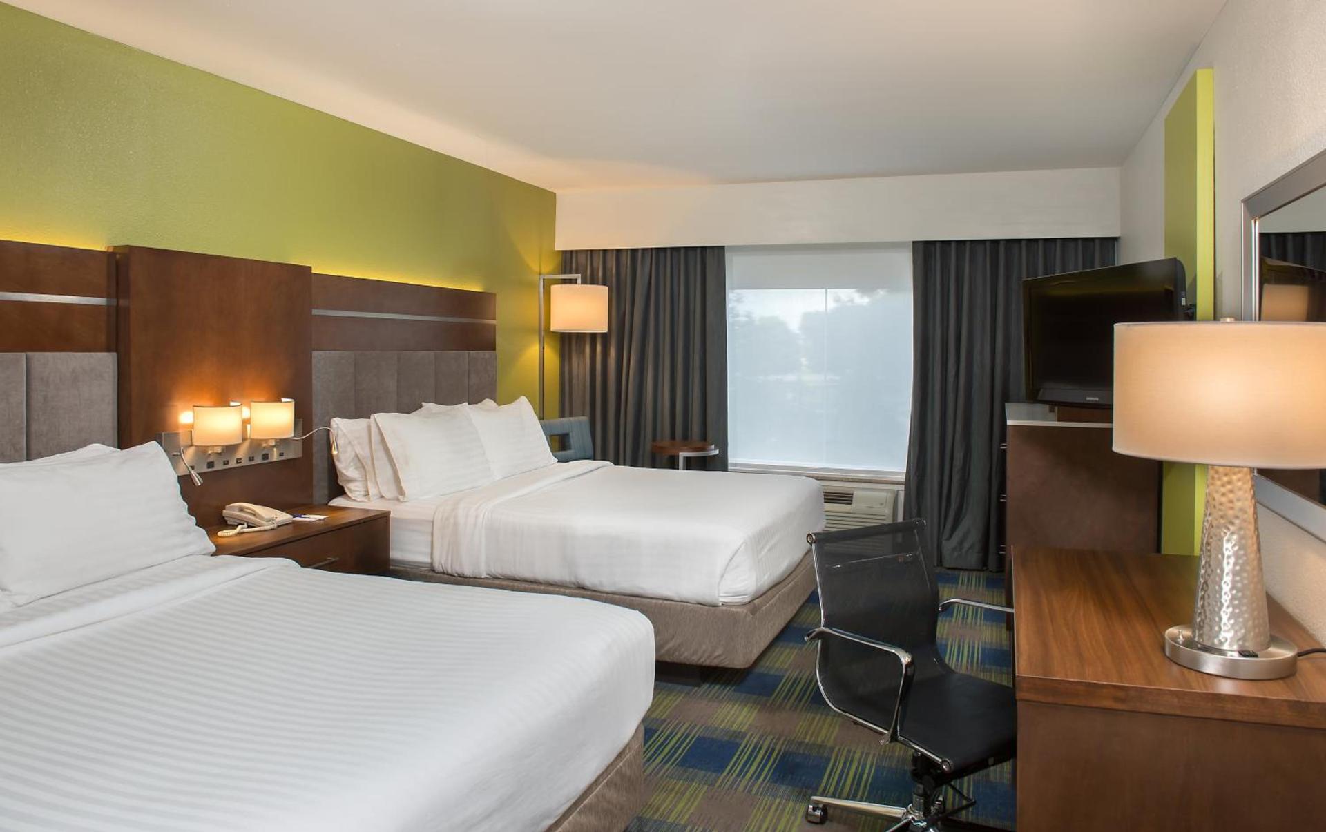 Holiday Inn Express Hotel & Suites Clifton Park by IHG photo 39