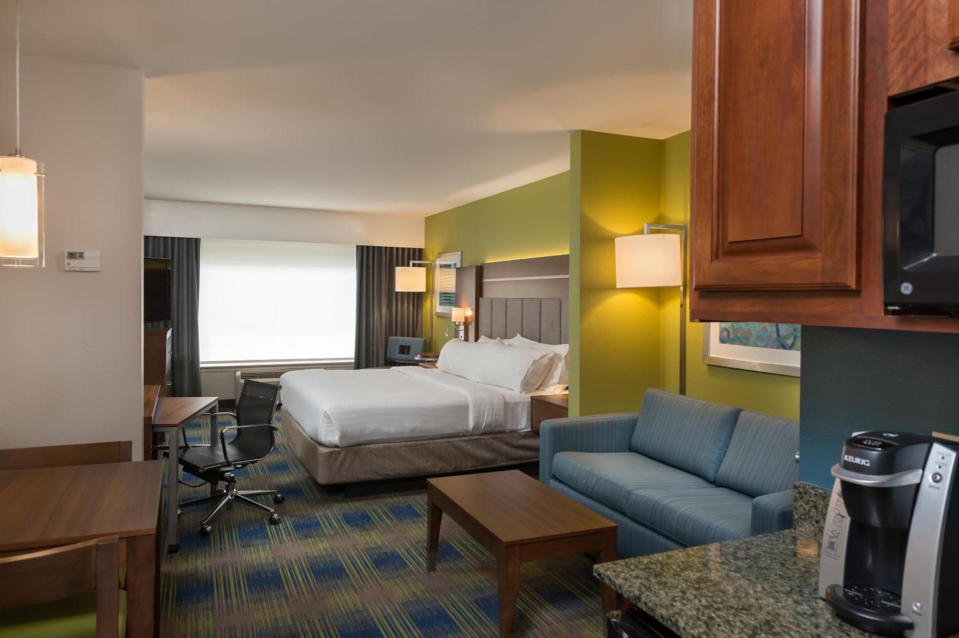 Holiday Inn Express Hotel & Suites Clifton Park by IHG photo 37