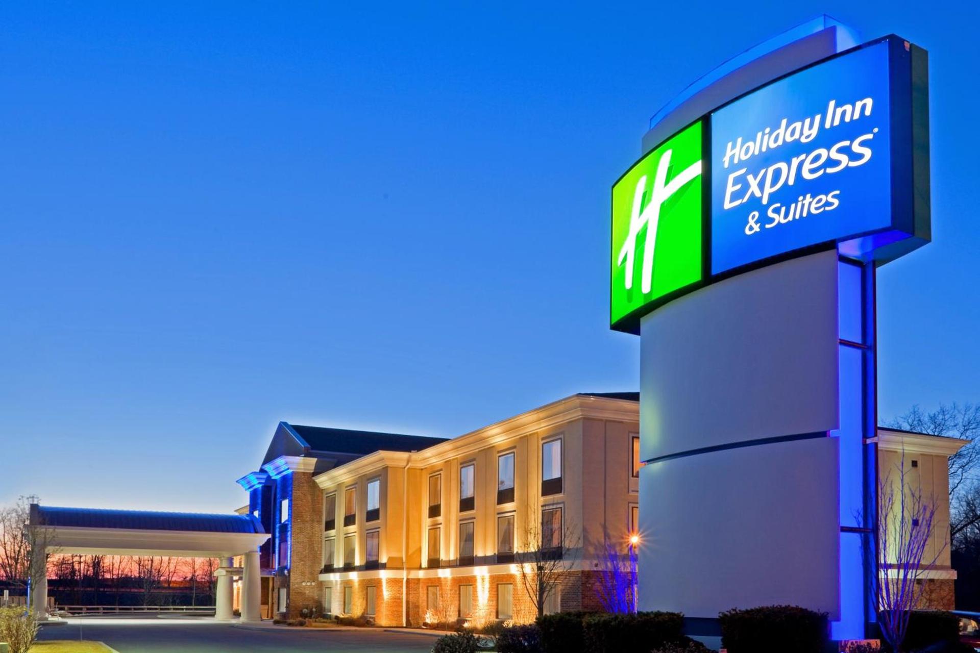 Holiday Inn Express Hotel & Suites Clifton Park by IHG photo 8