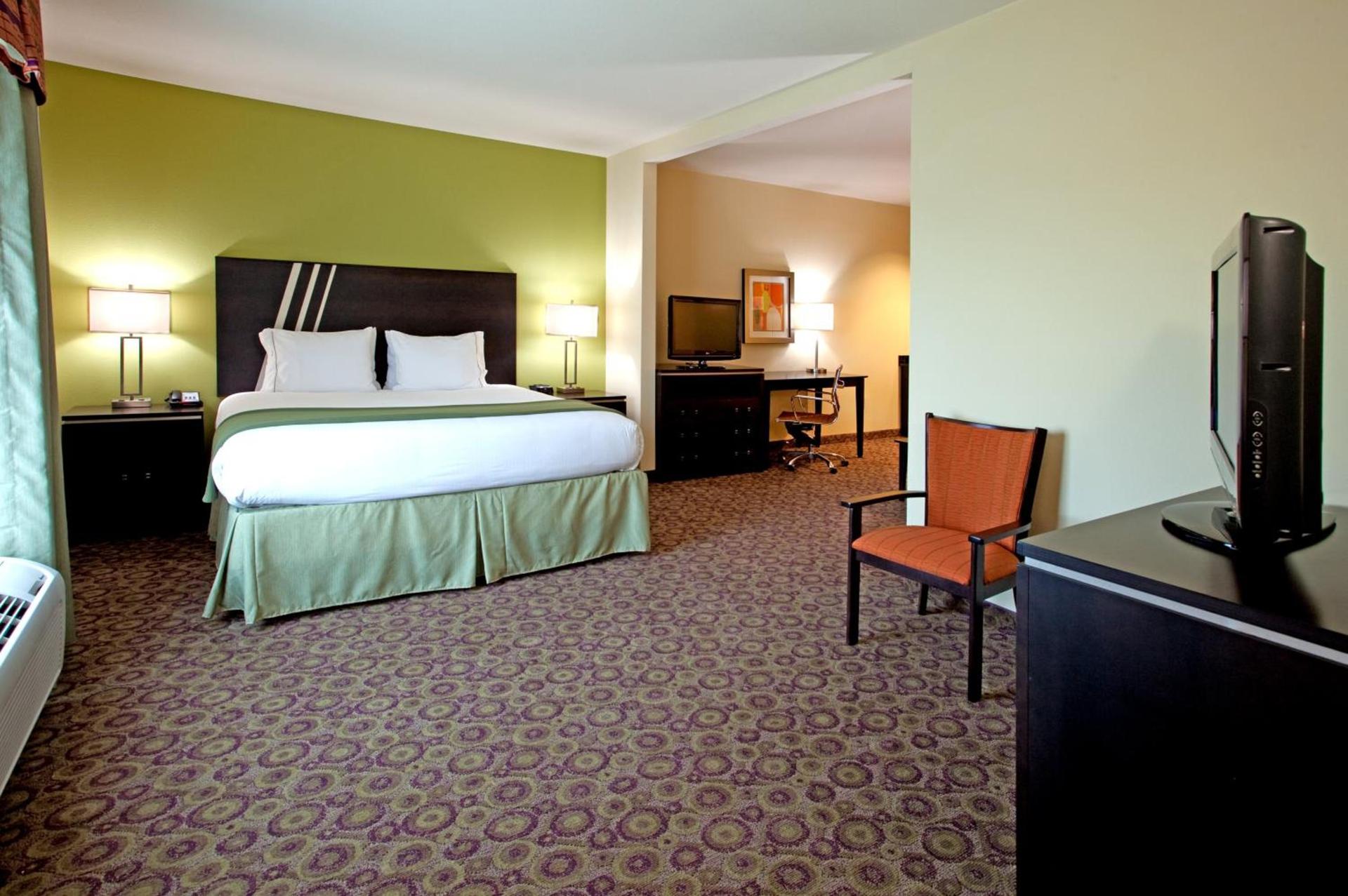 Holiday Inn Express Hotel & Suites Clemson - University Area by IHG photo 33