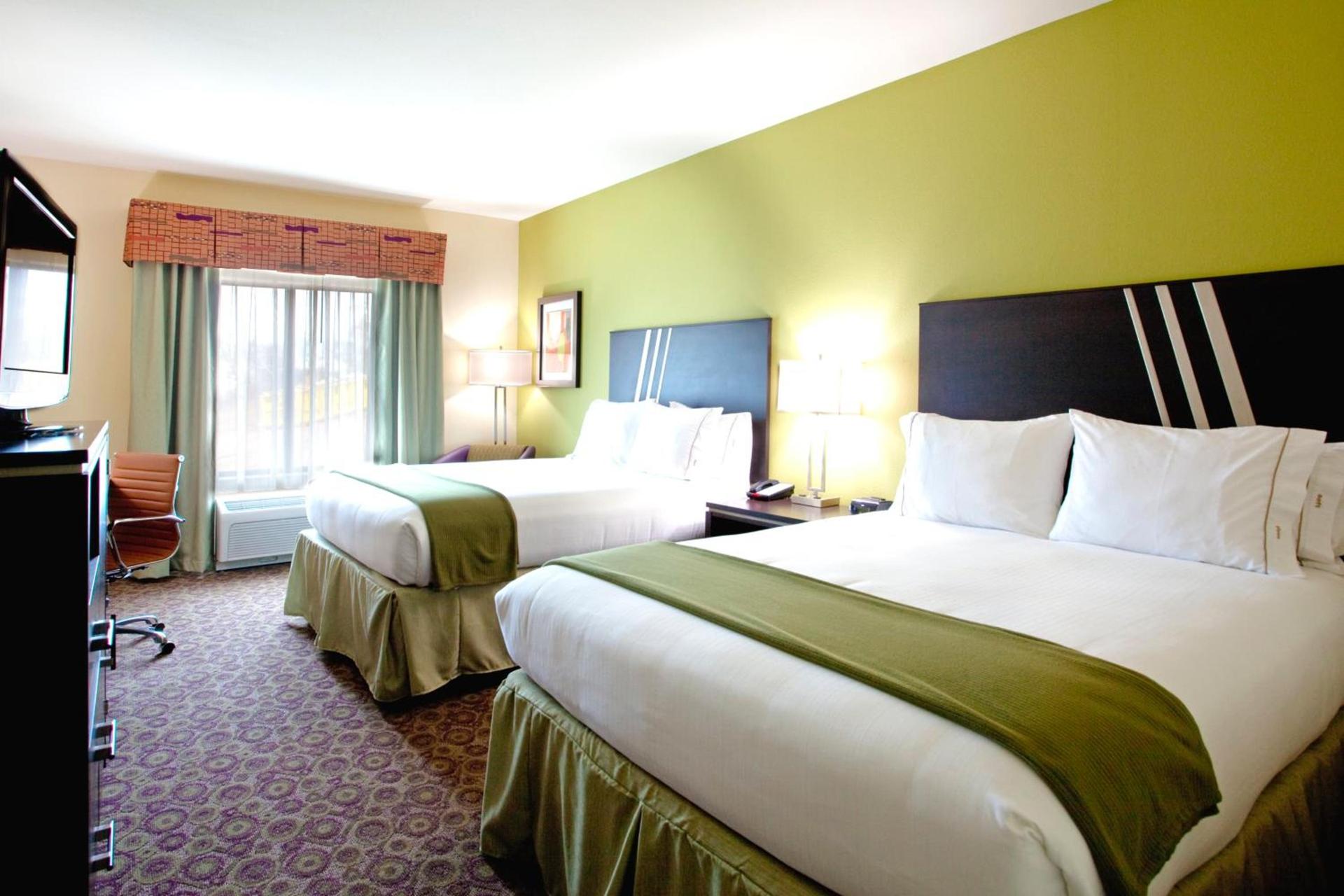 Holiday Inn Express Hotel & Suites Clemson - University Area by IHG photo 8