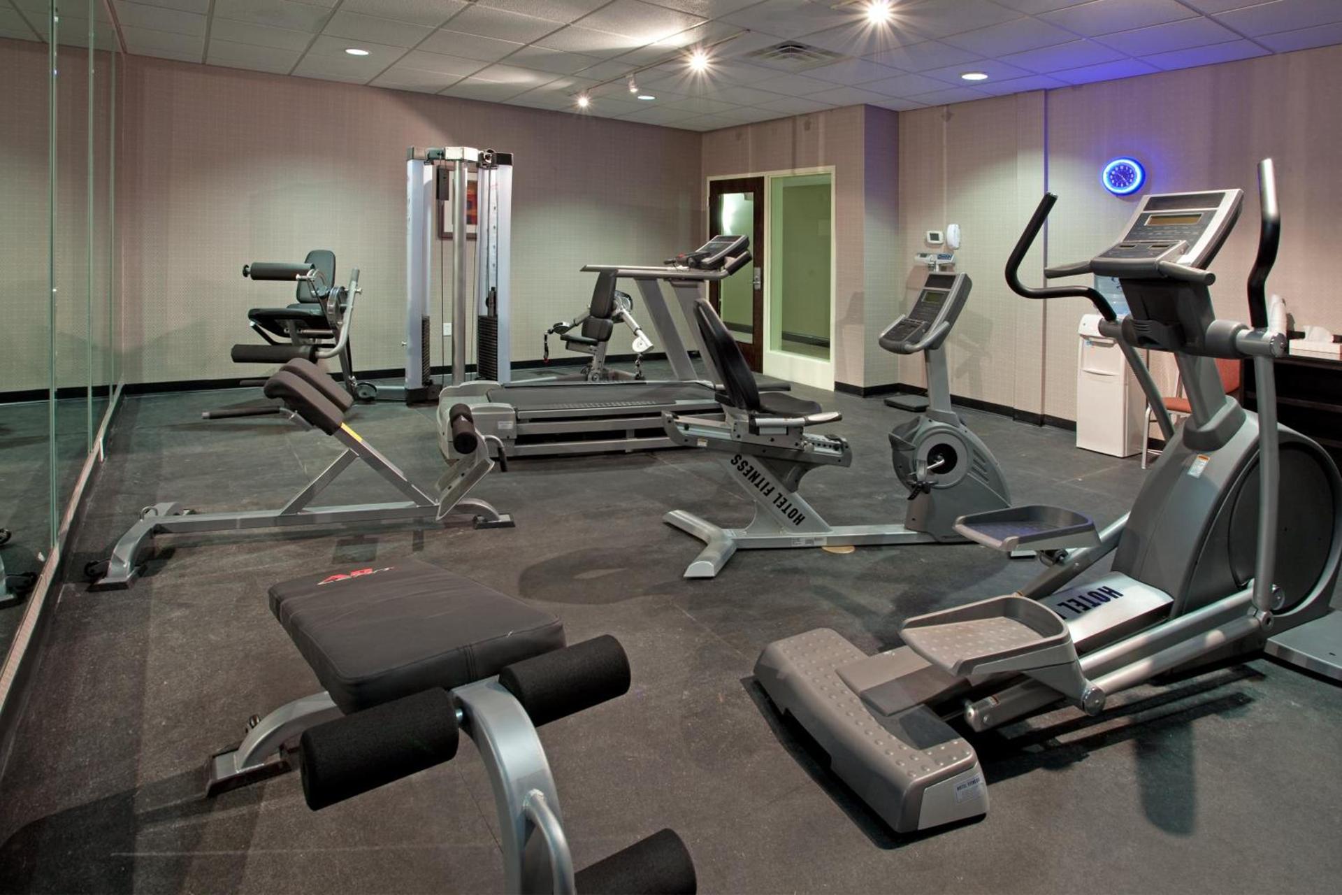 Holiday Inn Express Hotel & Suites Clemson - University Area by IHG photo 24