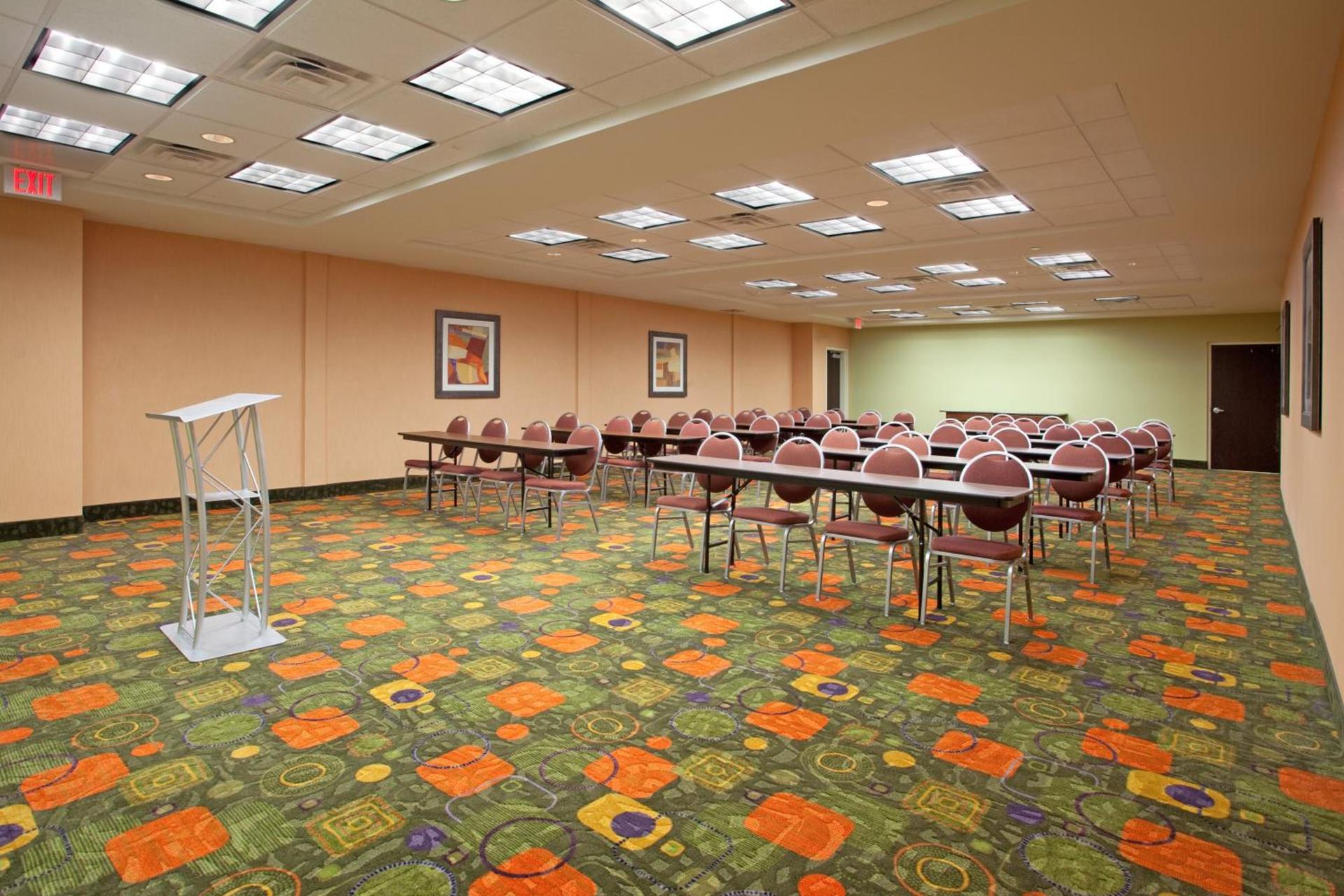 Holiday Inn Express Hotel & Suites Clemson - University Area by IHG photo 29