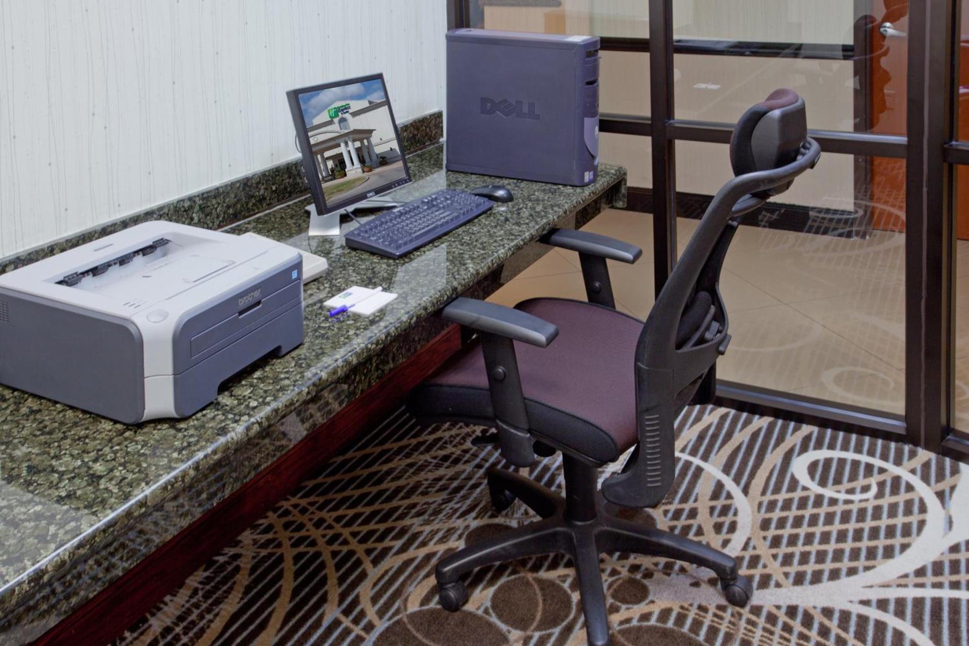 Holiday Inn Express & Suites College Station by IHG photo 63