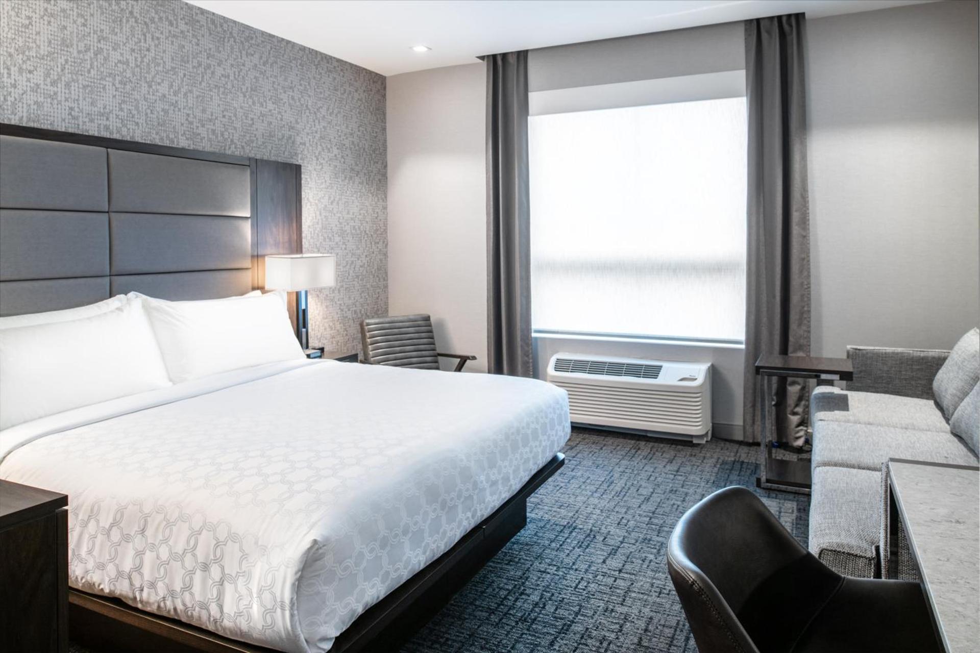 Staybridge Suites - Quincy by IHG photo 21