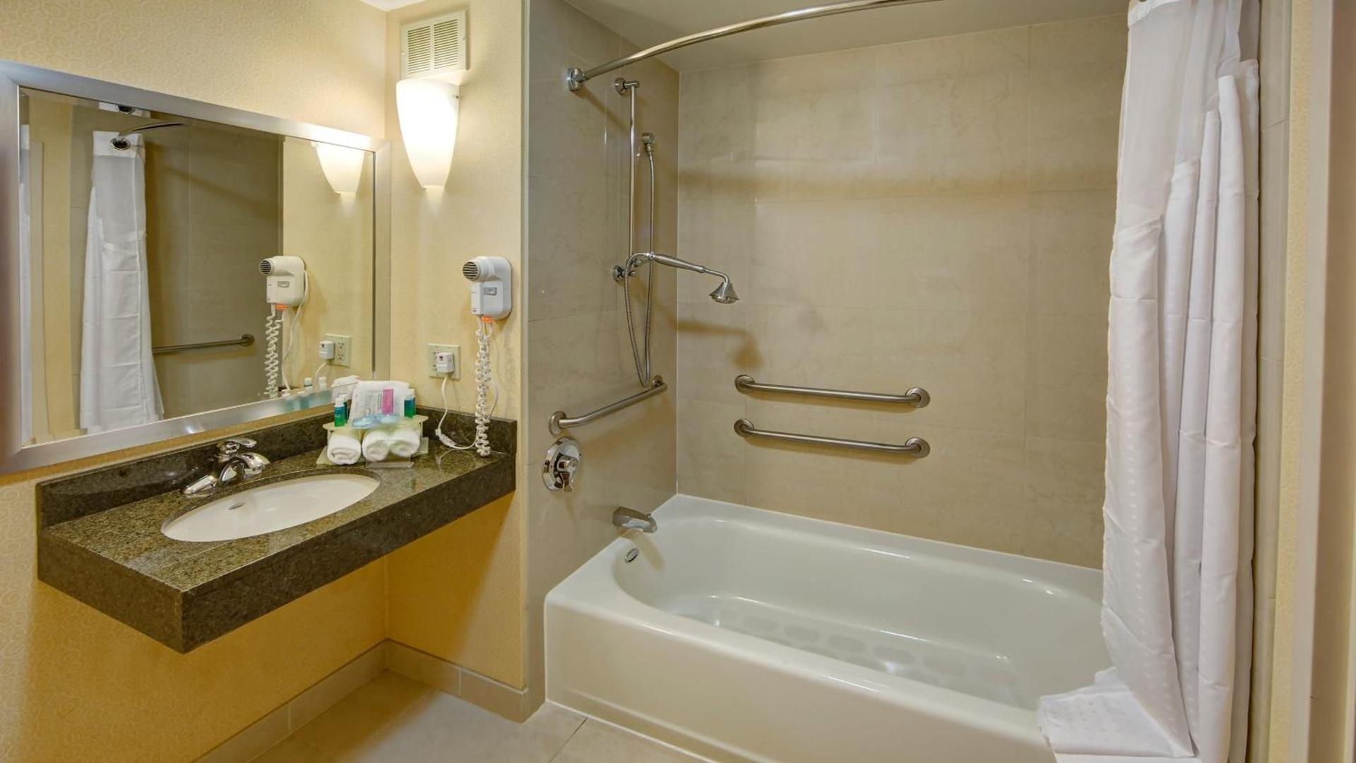 Holiday Inn Express & Suites Cookeville by IHG photo 33