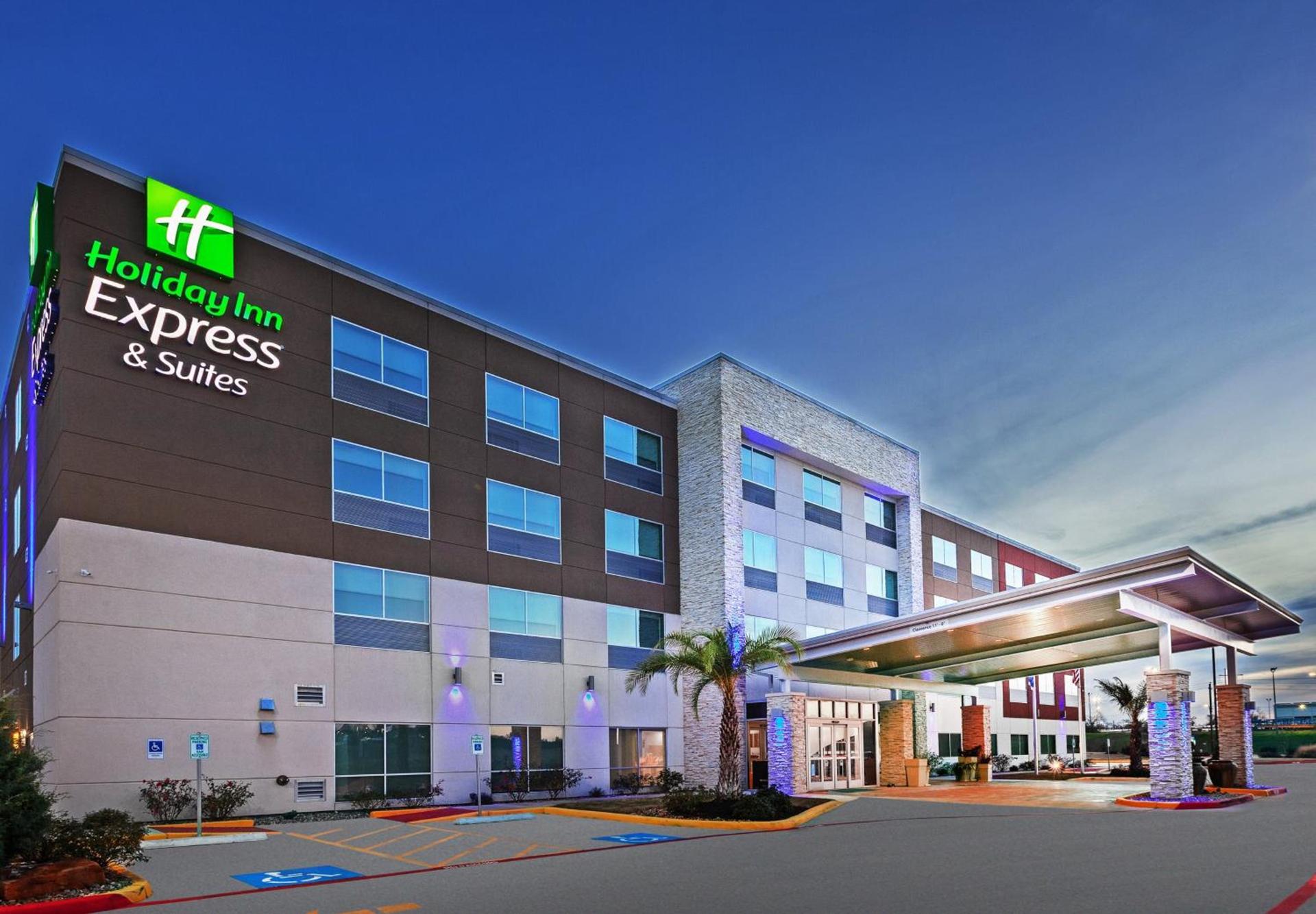 Holiday Inn Express & Suites Brenham South by IHG photo 21