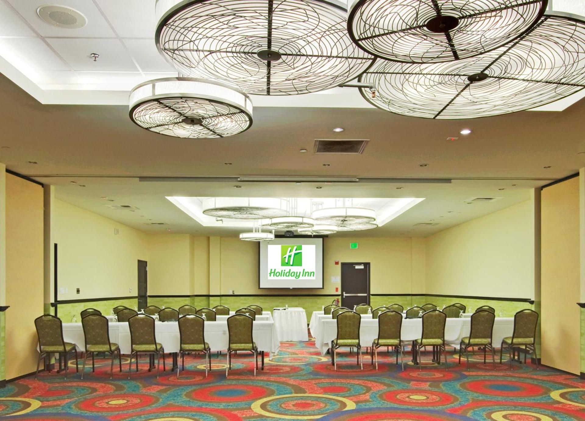 Holiday Inn Hotel & Suites Anaheim by IHG photo 24