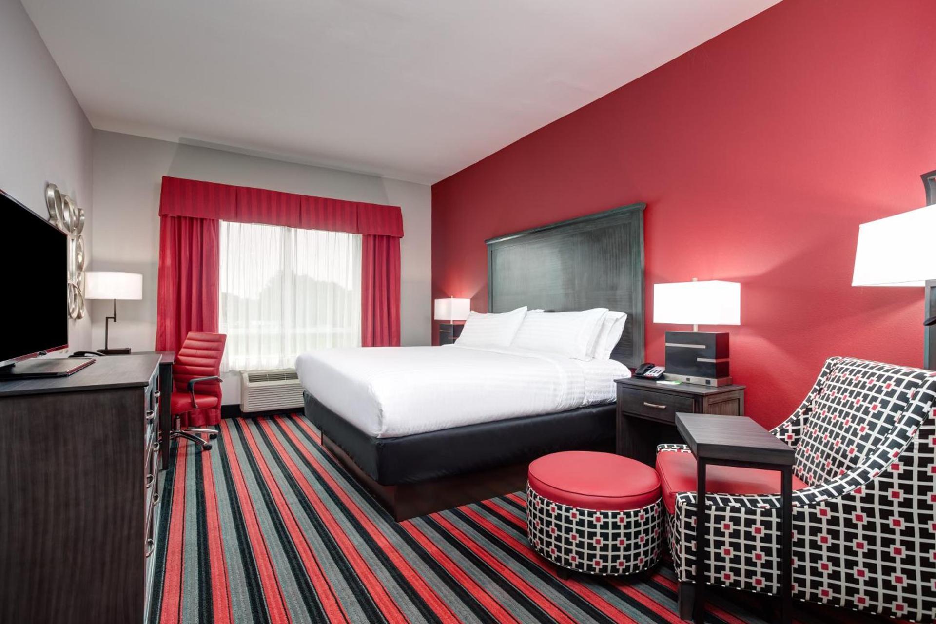Holiday Inn & Suites Lafayette North by IHG photo 51