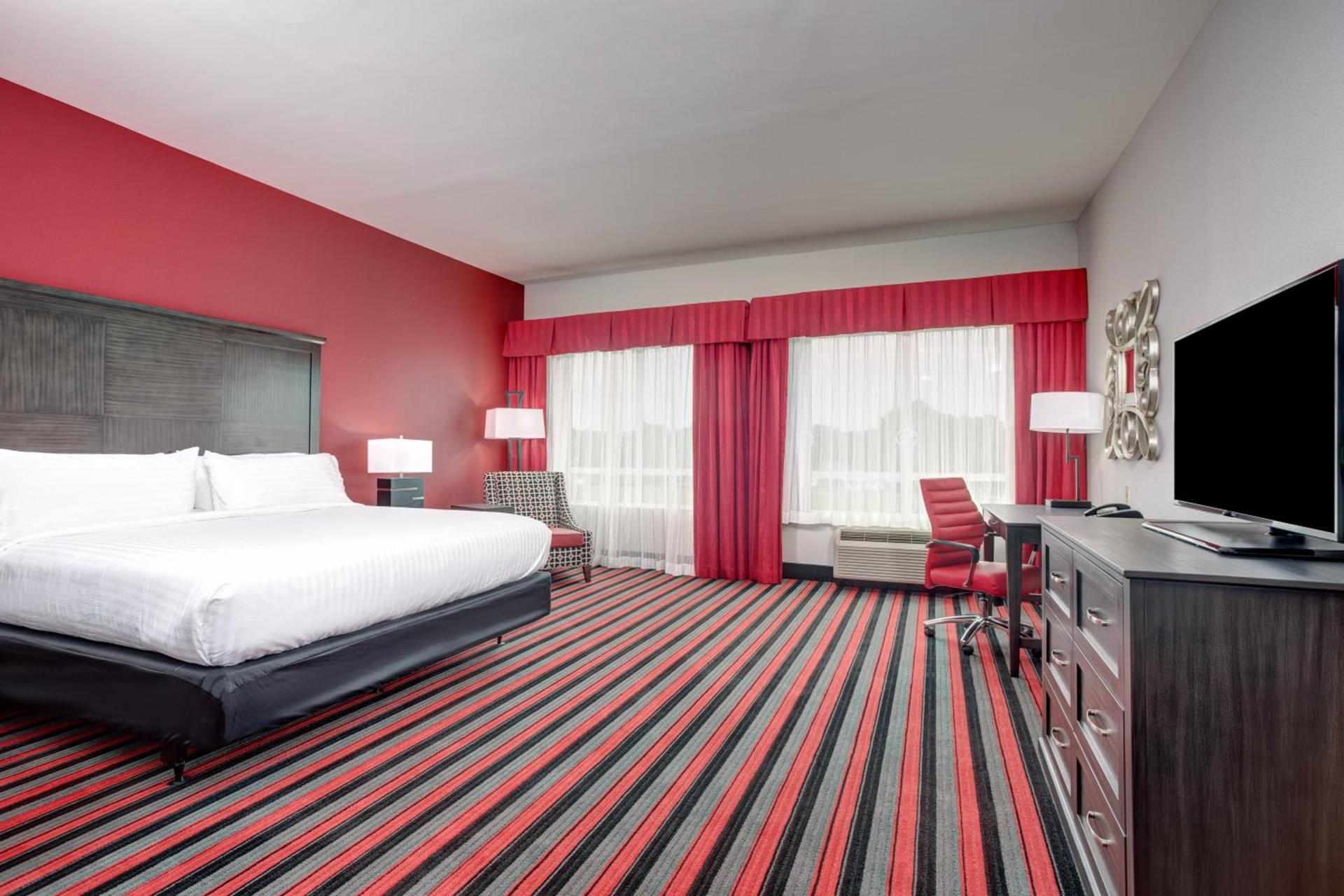 Holiday Inn & Suites Lafayette North by IHG photo 50