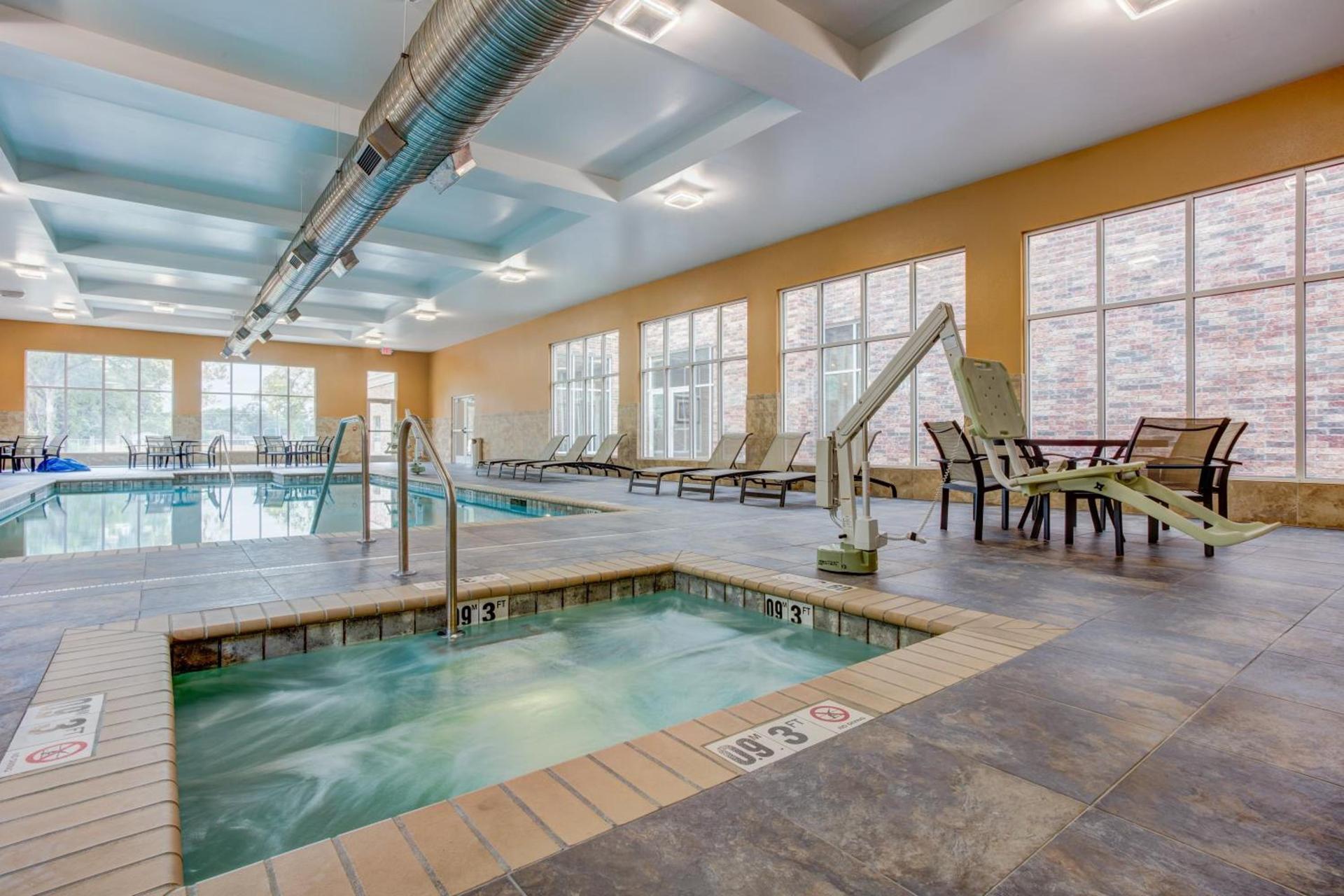 Holiday Inn & Suites Lafayette North by IHG photo 24