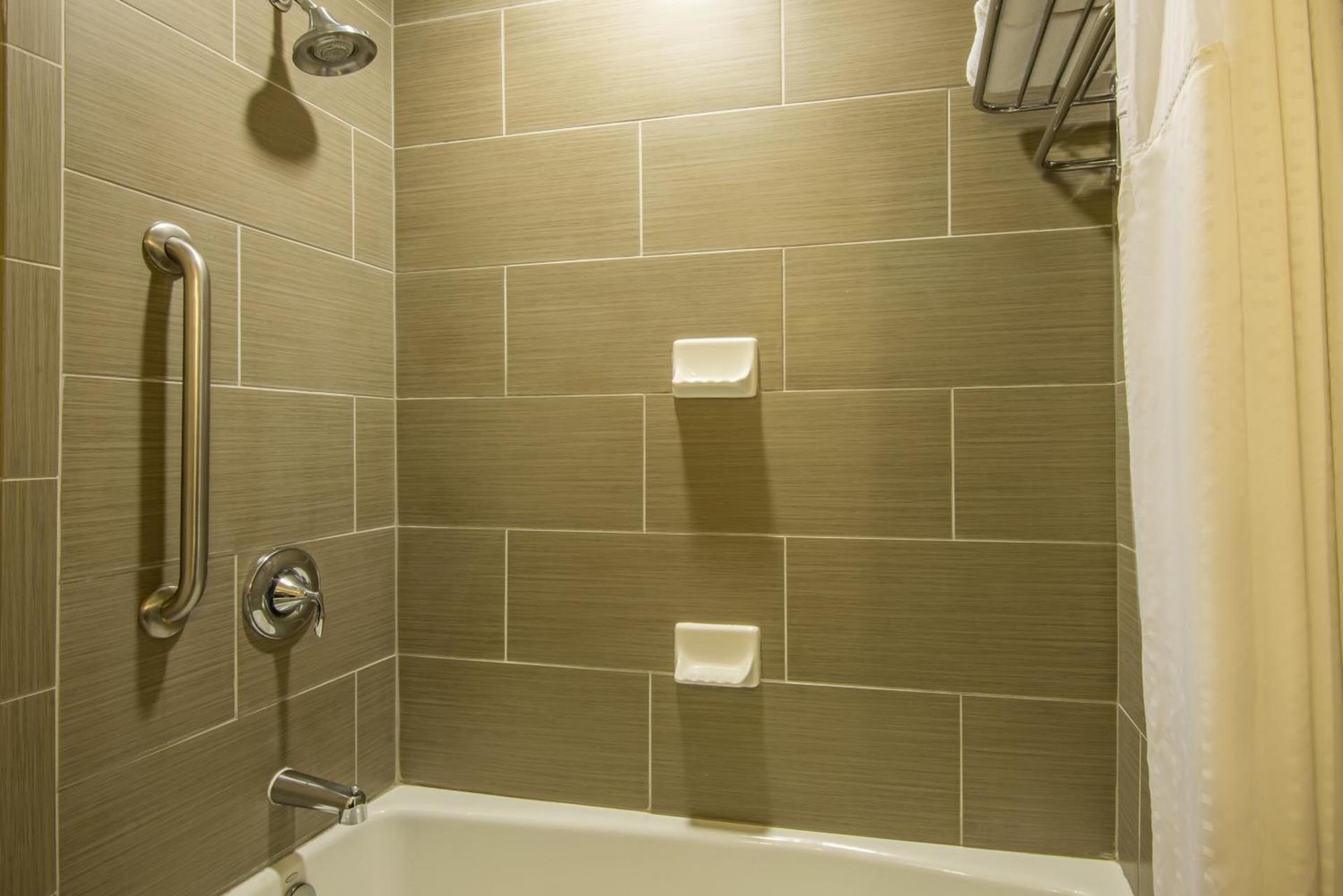 Holiday Inn Express Hotel & Suites Hobbs by IHG photo 18