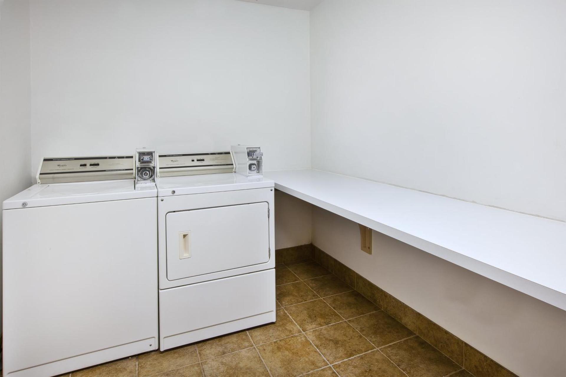 Holiday Inn Express Hotel & Suites Bryan-Montpelier by IHG photo 64