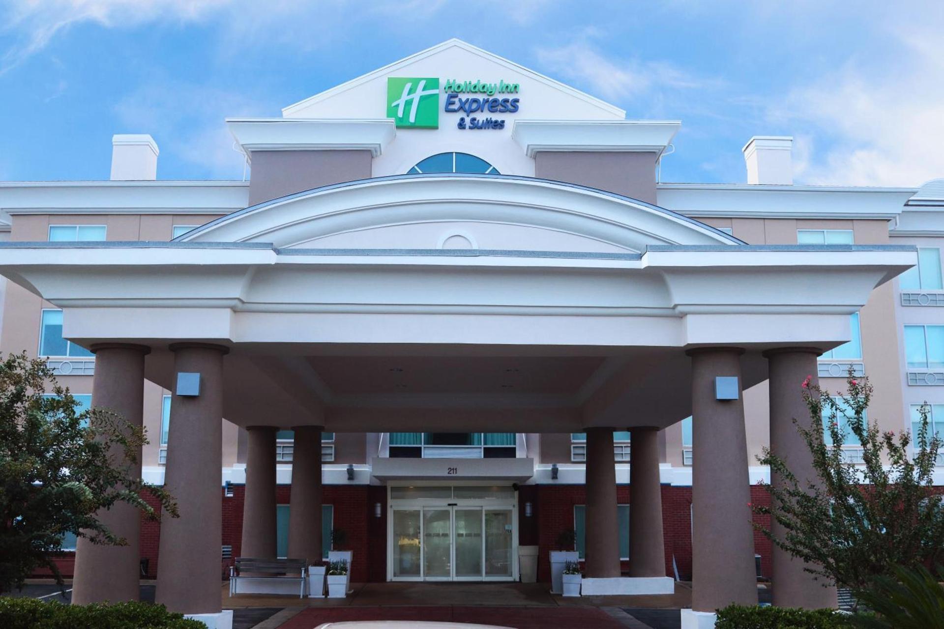 Holiday Inn Express & Suites Columbia-I-26 @ Harbison Blvd by IHG photo 23