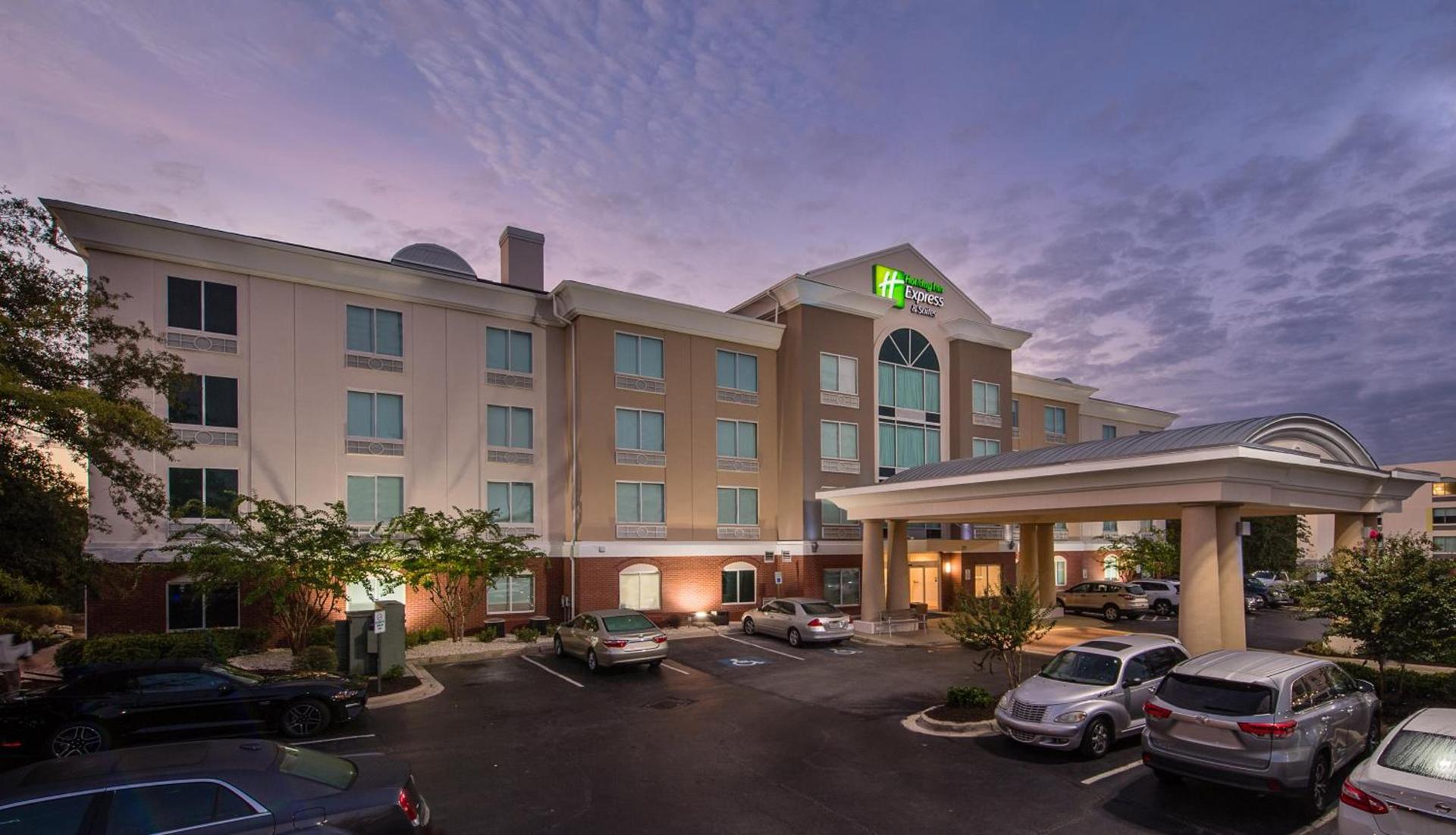 Holiday Inn Express & Suites Columbia-I-26 @ Harbison Blvd by IHG photo 28