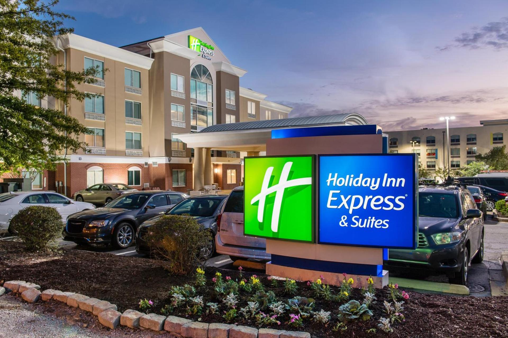 Holiday Inn Express & Suites Columbia-I-26 @ Harbison Blvd by IHG photo 40