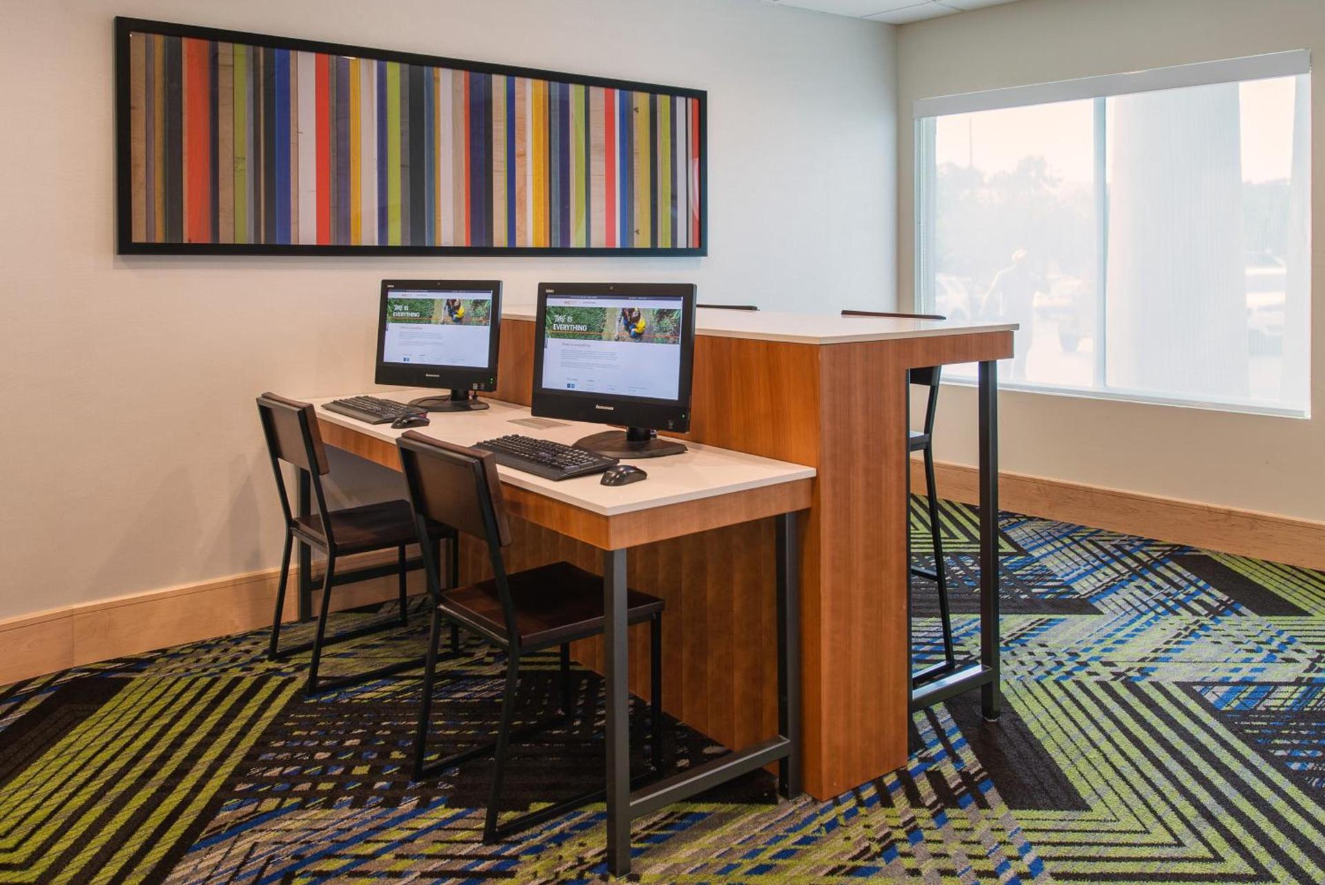 Holiday Inn Express & Suites Columbia-I-26 @ Harbison Blvd by IHG photo 36