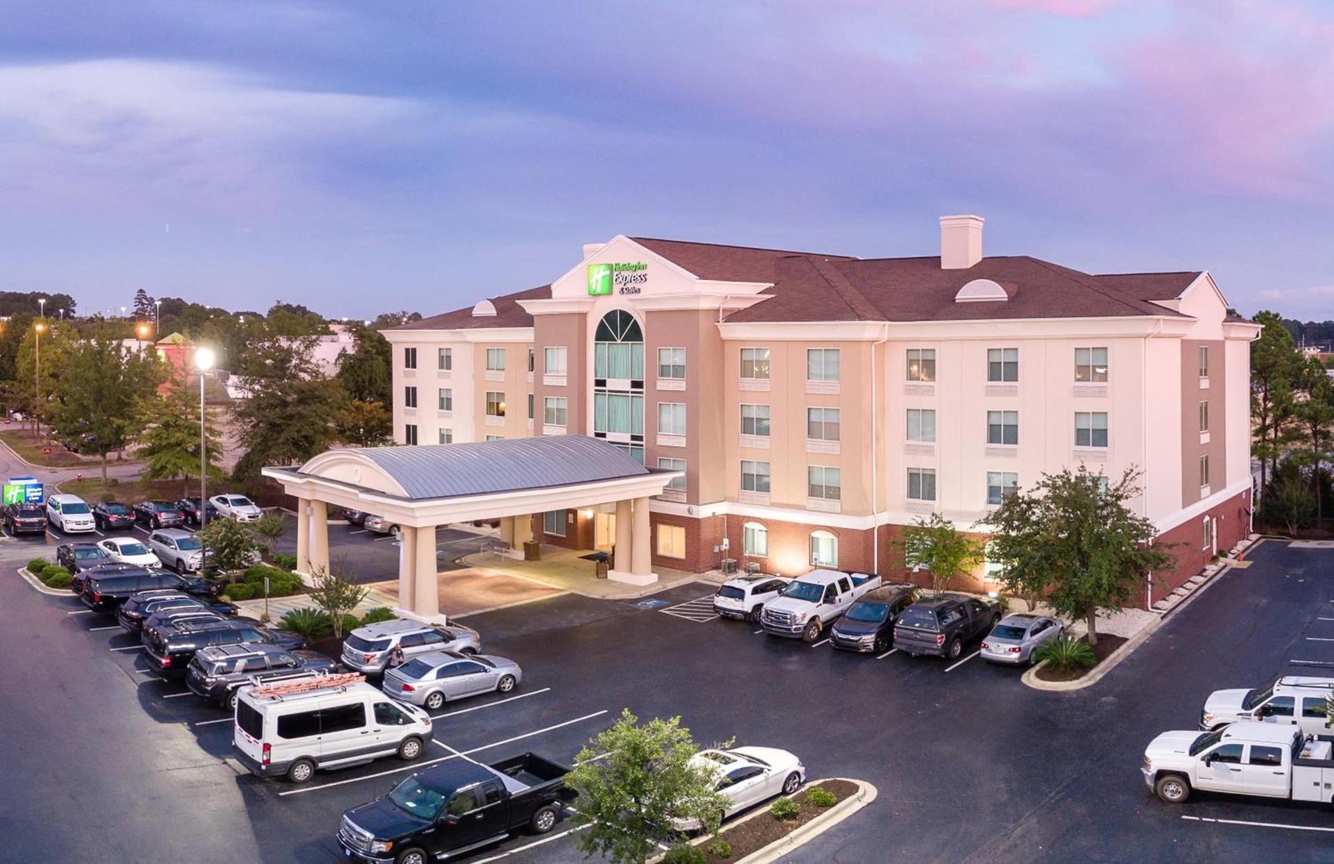 Holiday Inn Express & Suites Columbia-I-26 @ Harbison Blvd by IHG photo 33