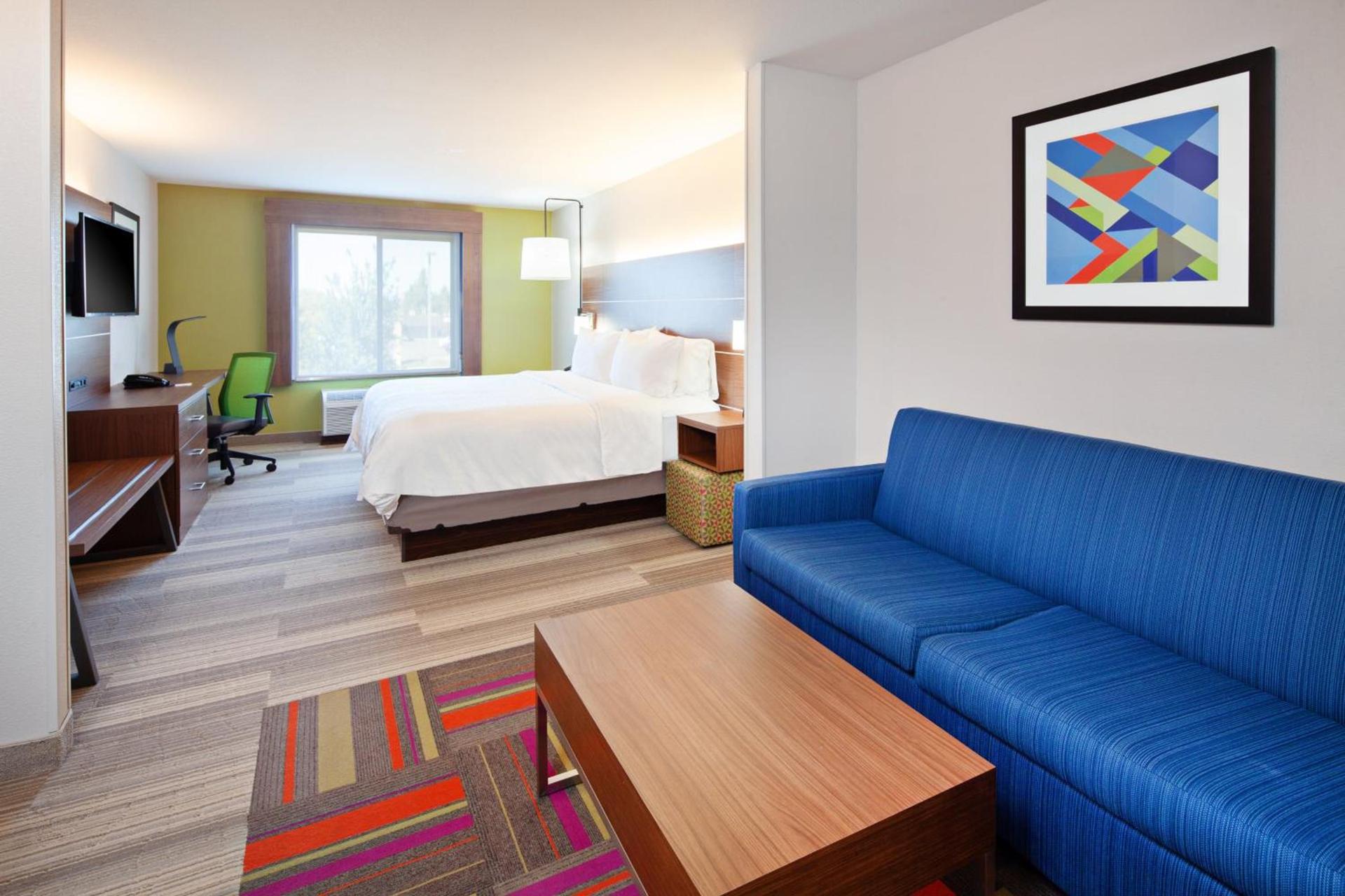 Holiday Inn Express & Suites Clovis Fresno Area by IHG photo 17