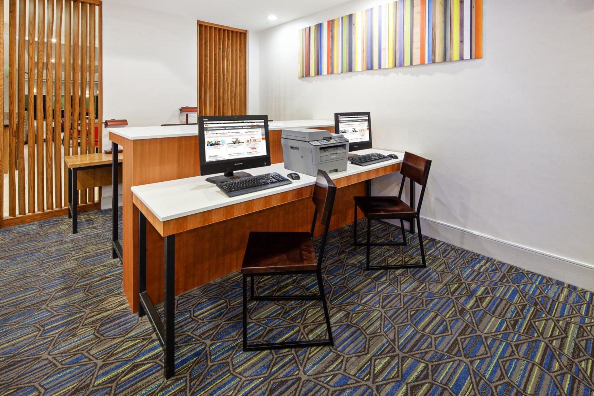 Holiday Inn Express & Suites Clovis Fresno Area by IHG photo 12
