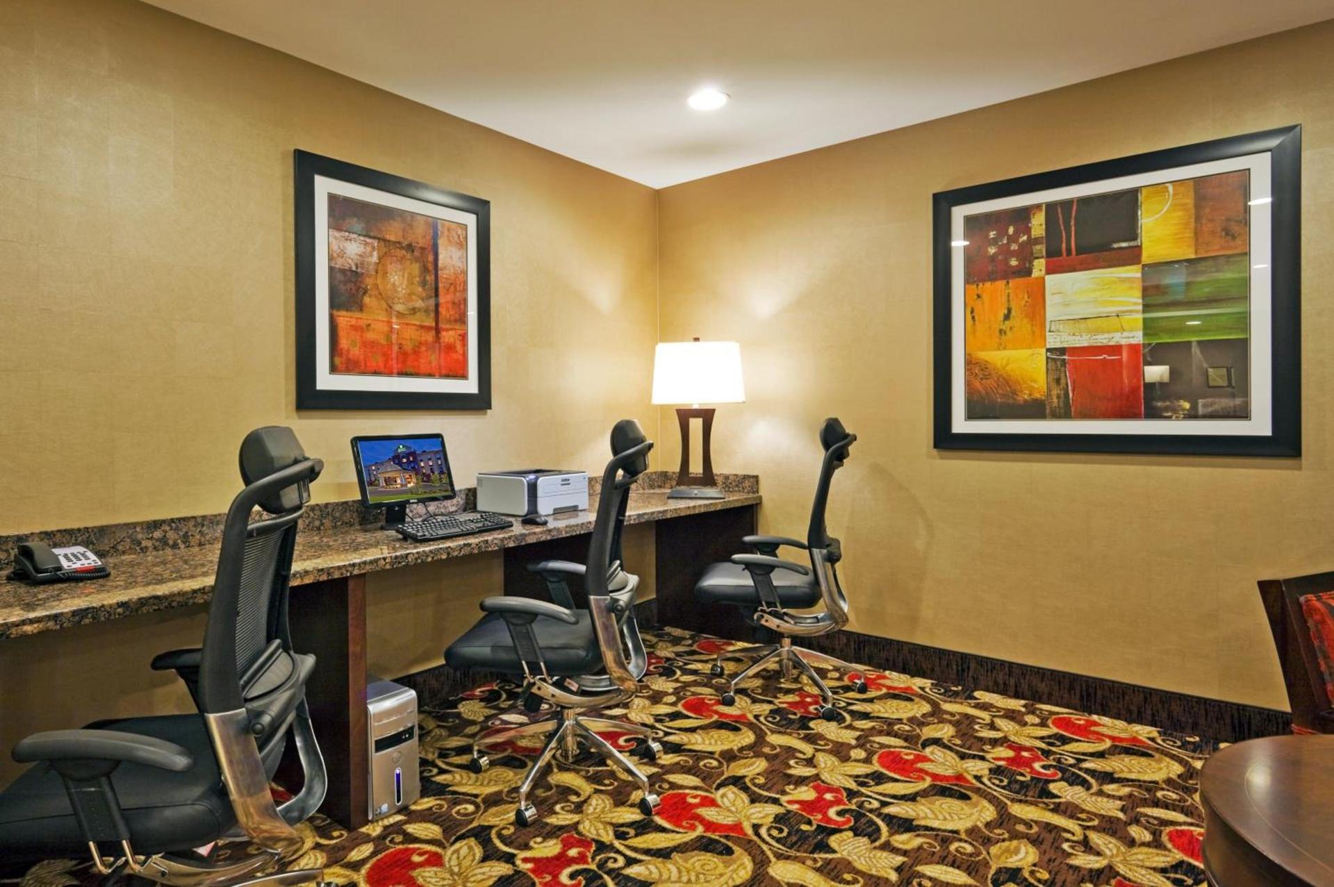 Holiday Inn Express Hotel & Suites Kodak East-Sevierville by IHG photo 19