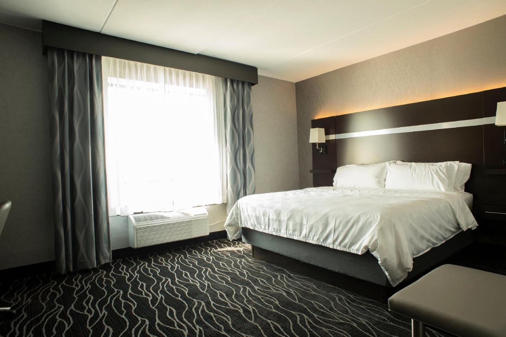 Holiday Inn Hotel & Suites - Joliet Southwest by IHG photo 27