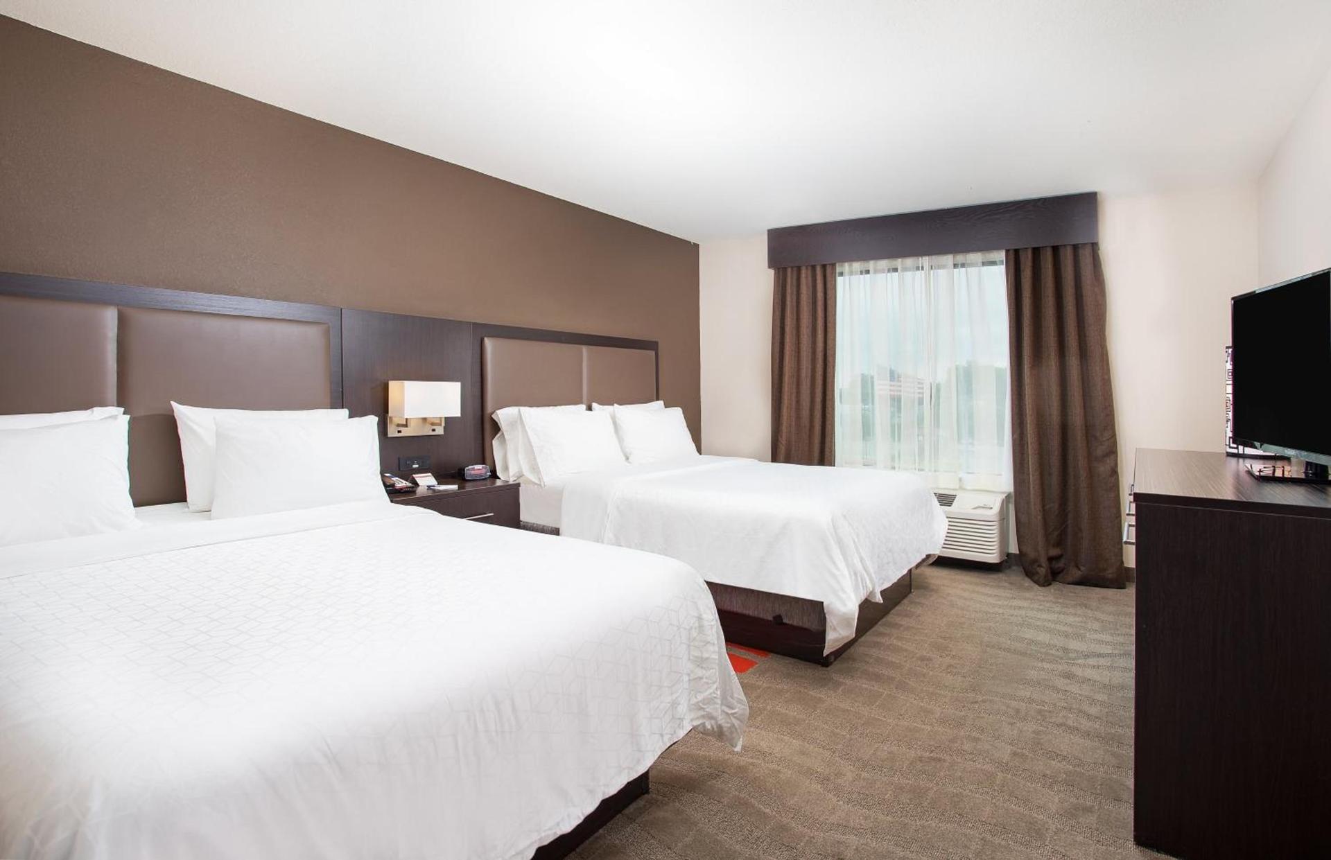 Holiday Inn Express Hotel & Suites Glasgow by IHG photo 31