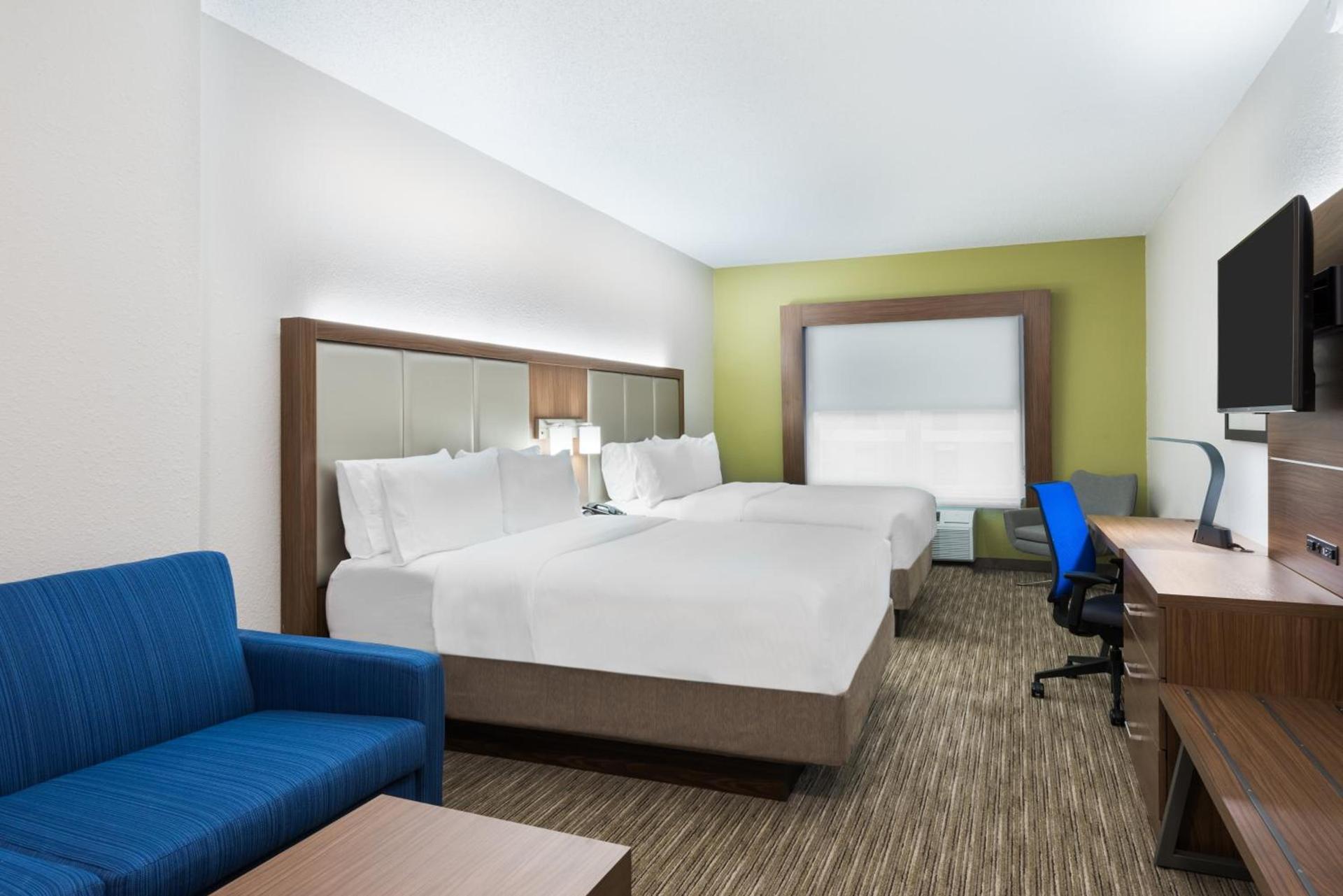 Holiday Inn Express & Suites - Columbus Airport East by IHG photo 25