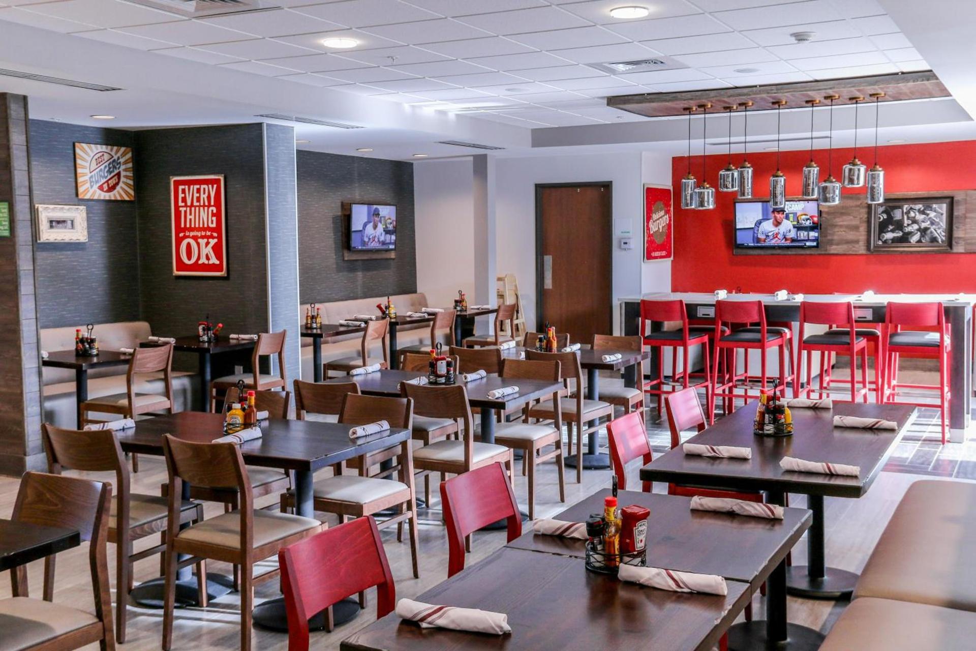 Holiday Inn & Suites Denver Tech Center-Centennial by IHG photo 74